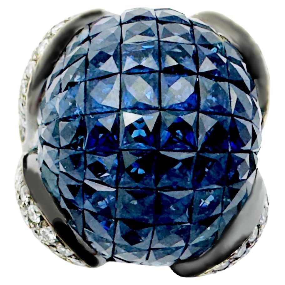 Blue Sapphire with Diamond Ring set in 18K Gold Setting