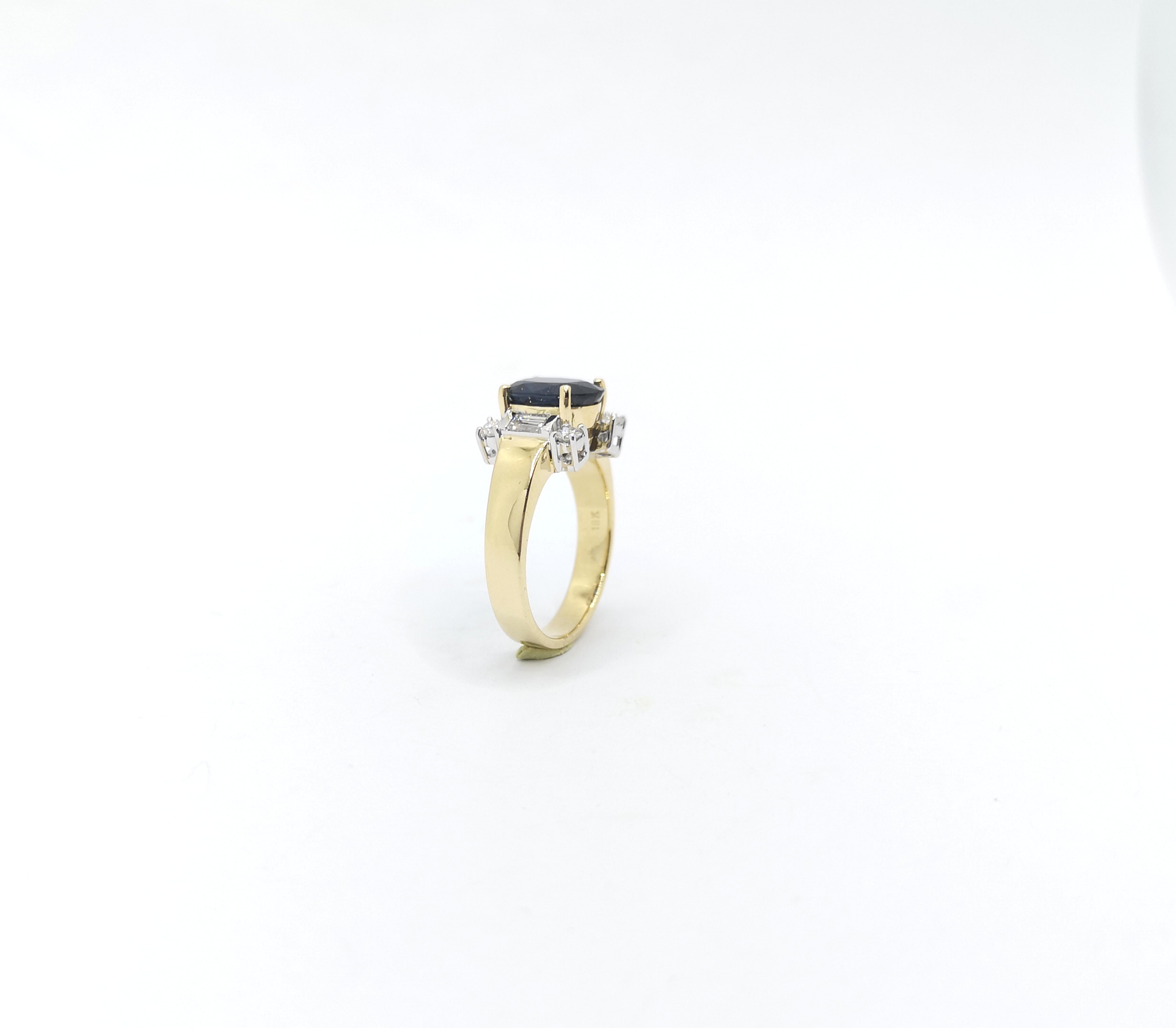 Blauer Saphir mit Diamantring in 18 Karat Goldfassungen gefasst im Angebot 4
