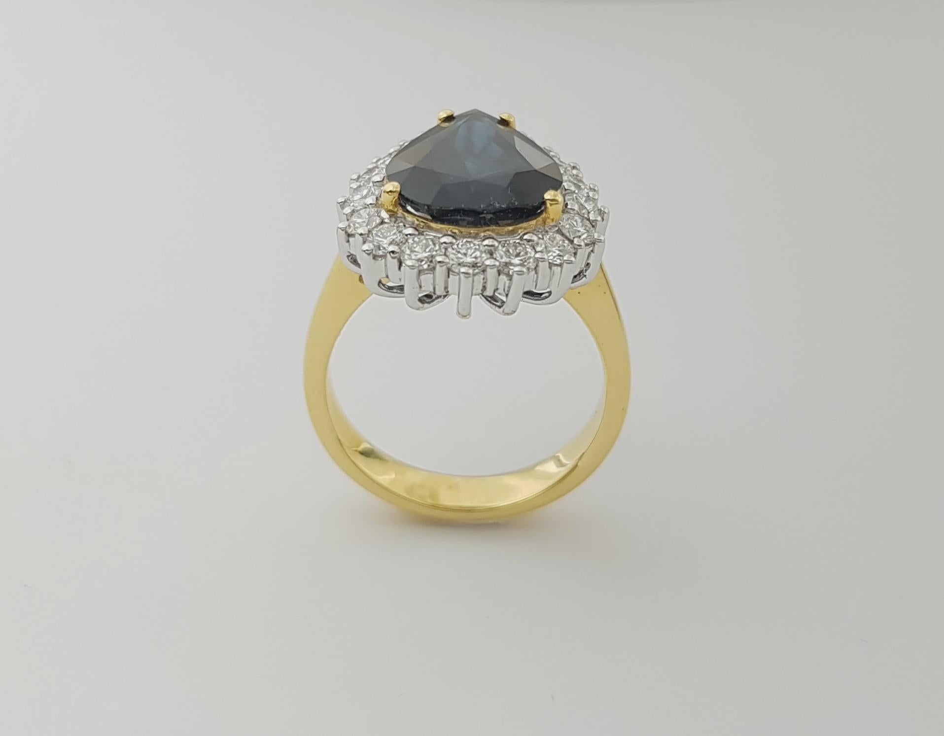 Anello con zaffiro blu e diamante incastonato in oro 18K in vendita 5