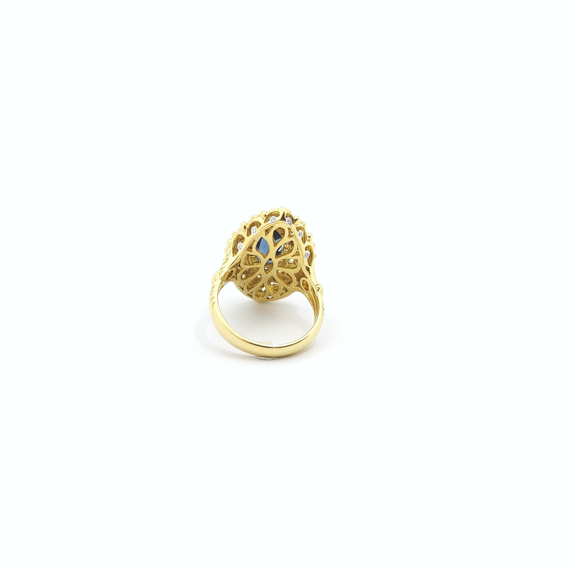 Blauer Saphir mit Diamantring in 18 Karat Goldfassungen gefasst im Angebot 6