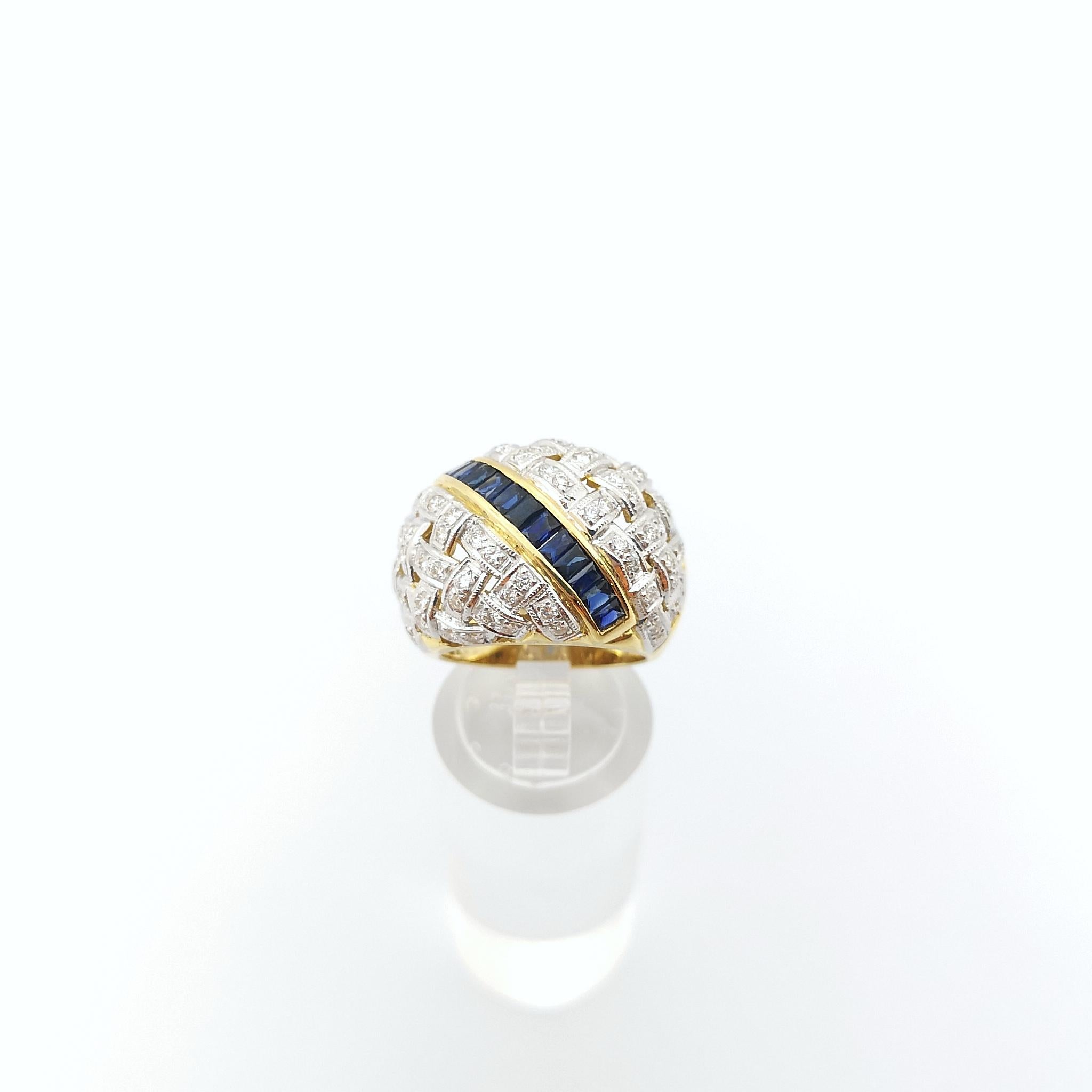 Blue Sapphire with Diamond Ring set in 18K Gold Settings For Sale 7