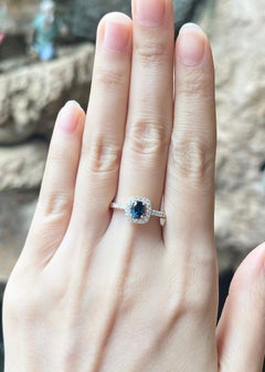 Blue Sapphire with Diamond Ring set in 18K Gold Settings