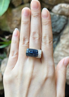 Blue Sapphire with Diamond Ring set in 18K Gold Settings