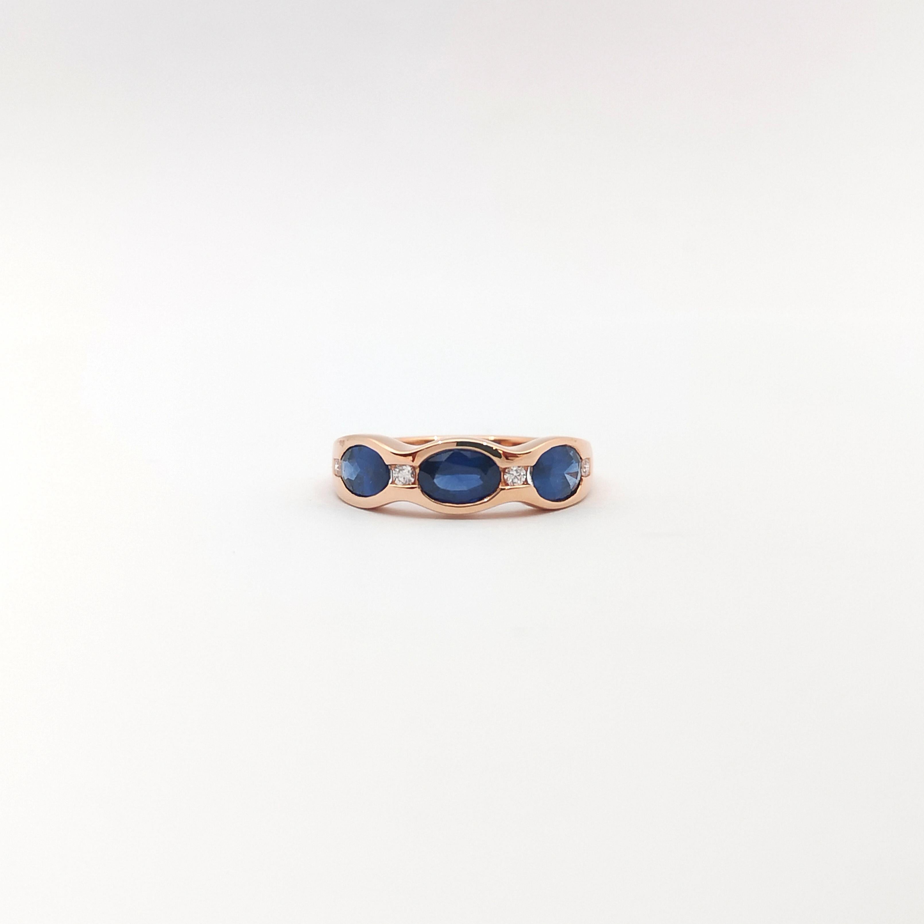 Blue Sapphire with Diamond Ring set in 18K Rose Gold Settings For Sale 1