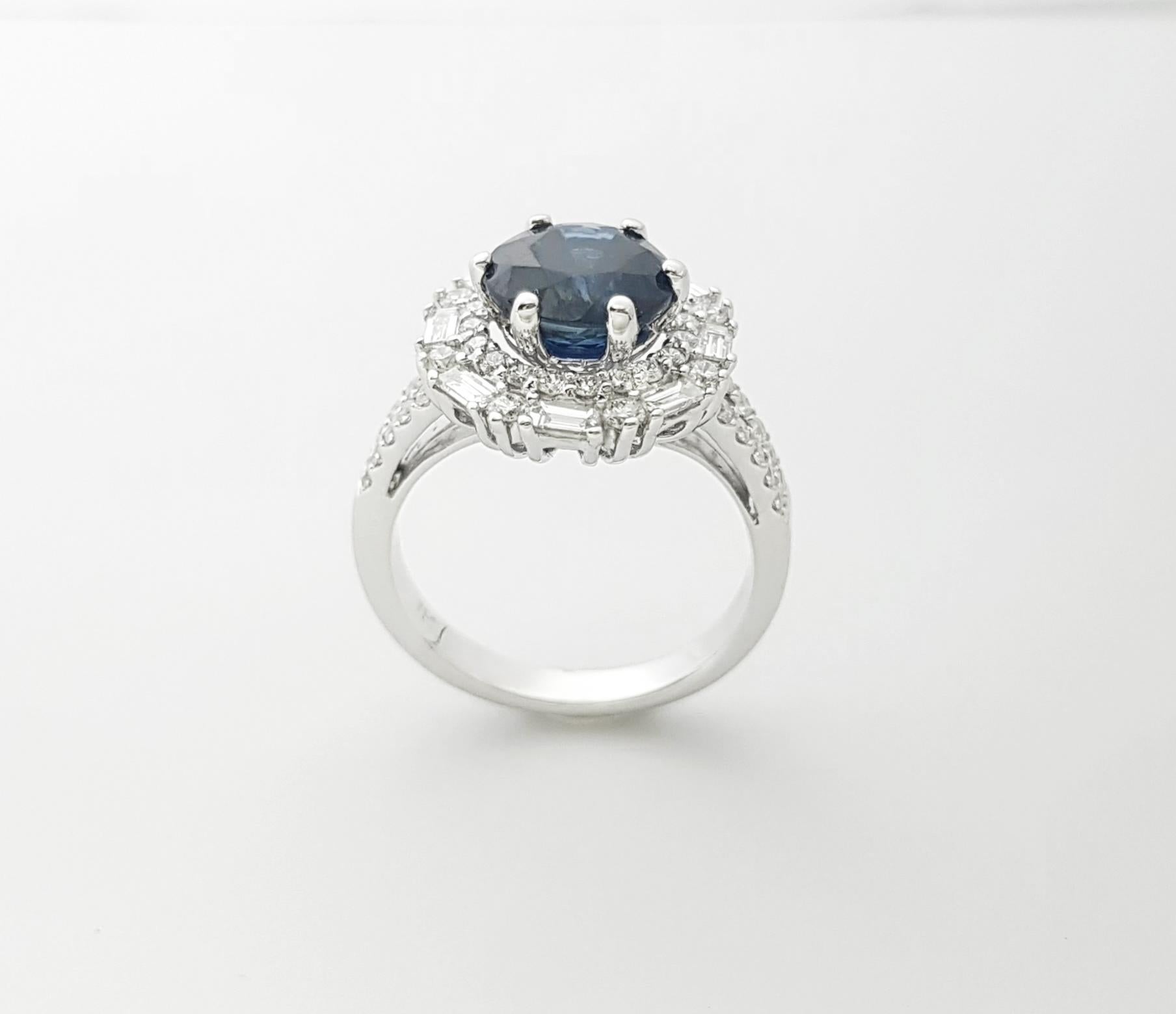 Blauer Saphir mit Diamantring in 18 Karat Weißgold gefasst im Angebot 5