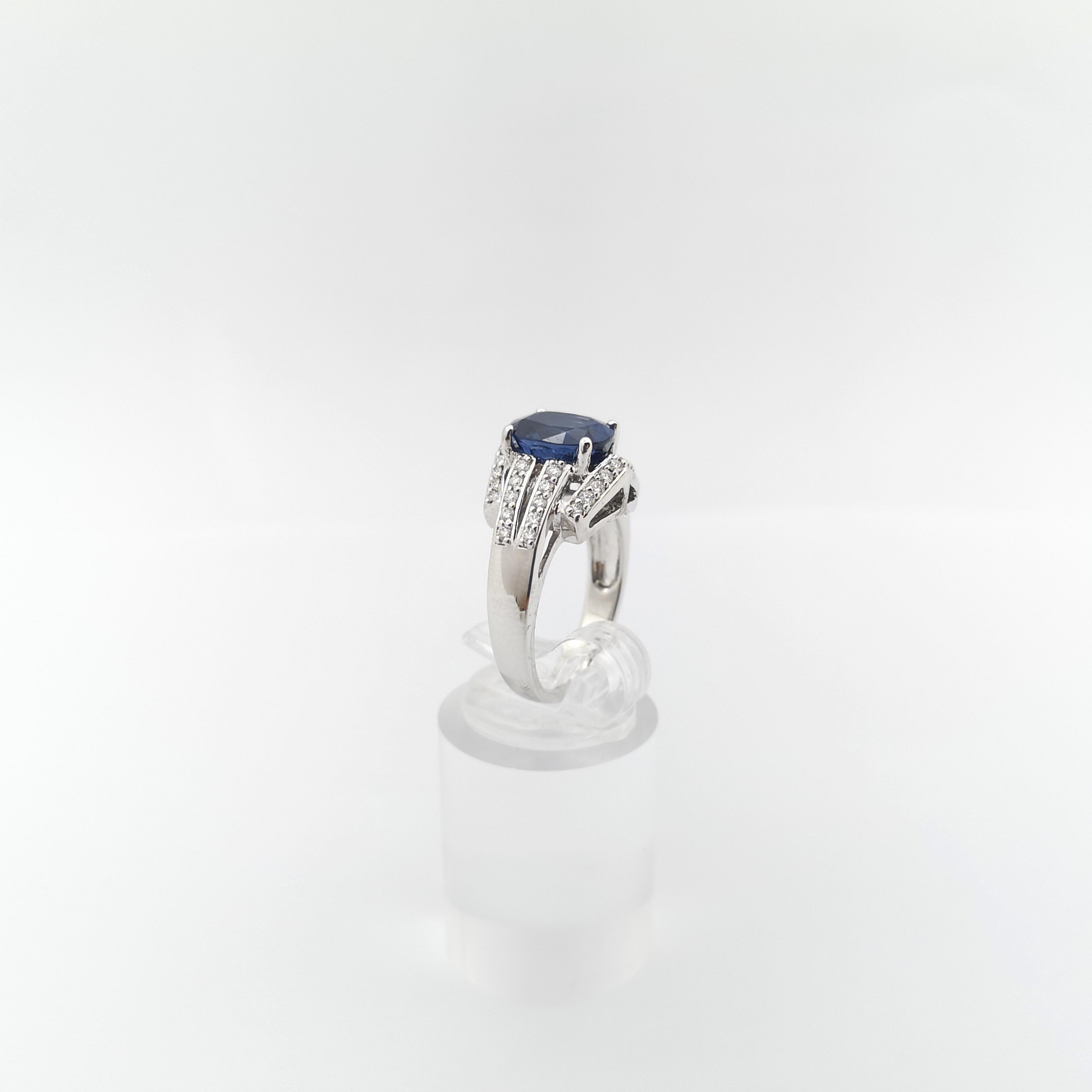 Blue Sapphire with Diamond Ring set in 18K White Gold Settings For Sale 6