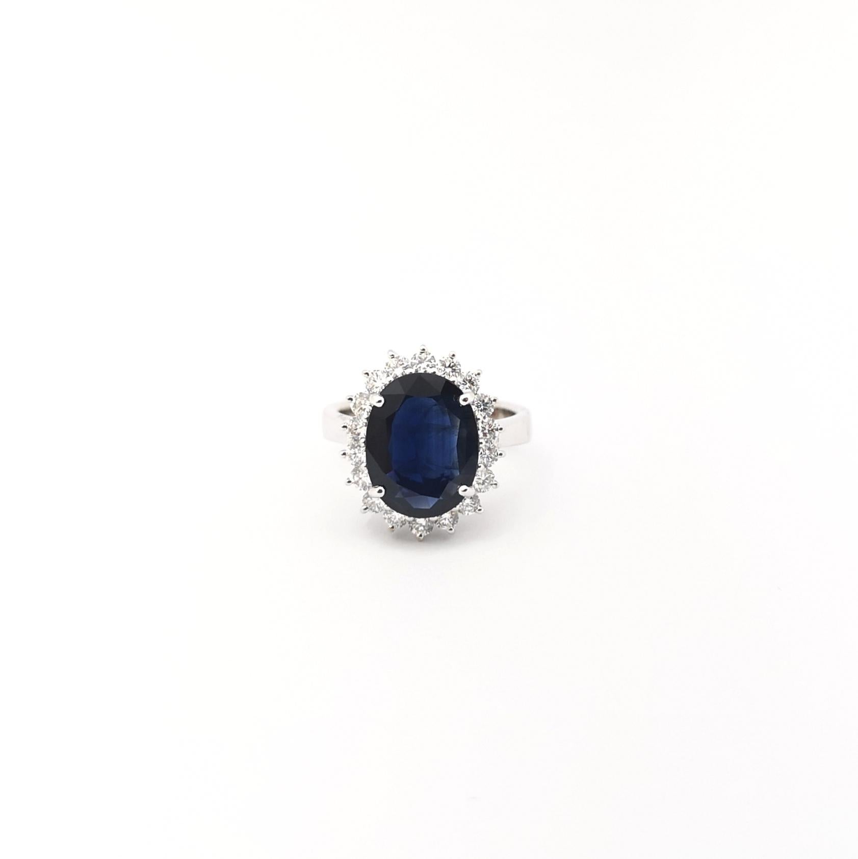 Blue Sapphire with Diamond Ring set in 18K White Gold Settings For Sale 8