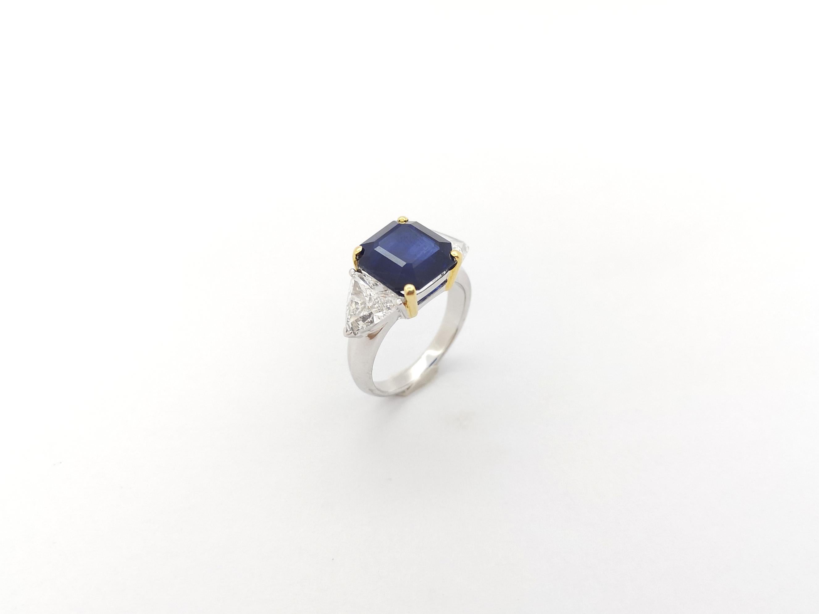Blue Sapphire with Diamond Ring set in 18K White Gold Settings For Sale 9