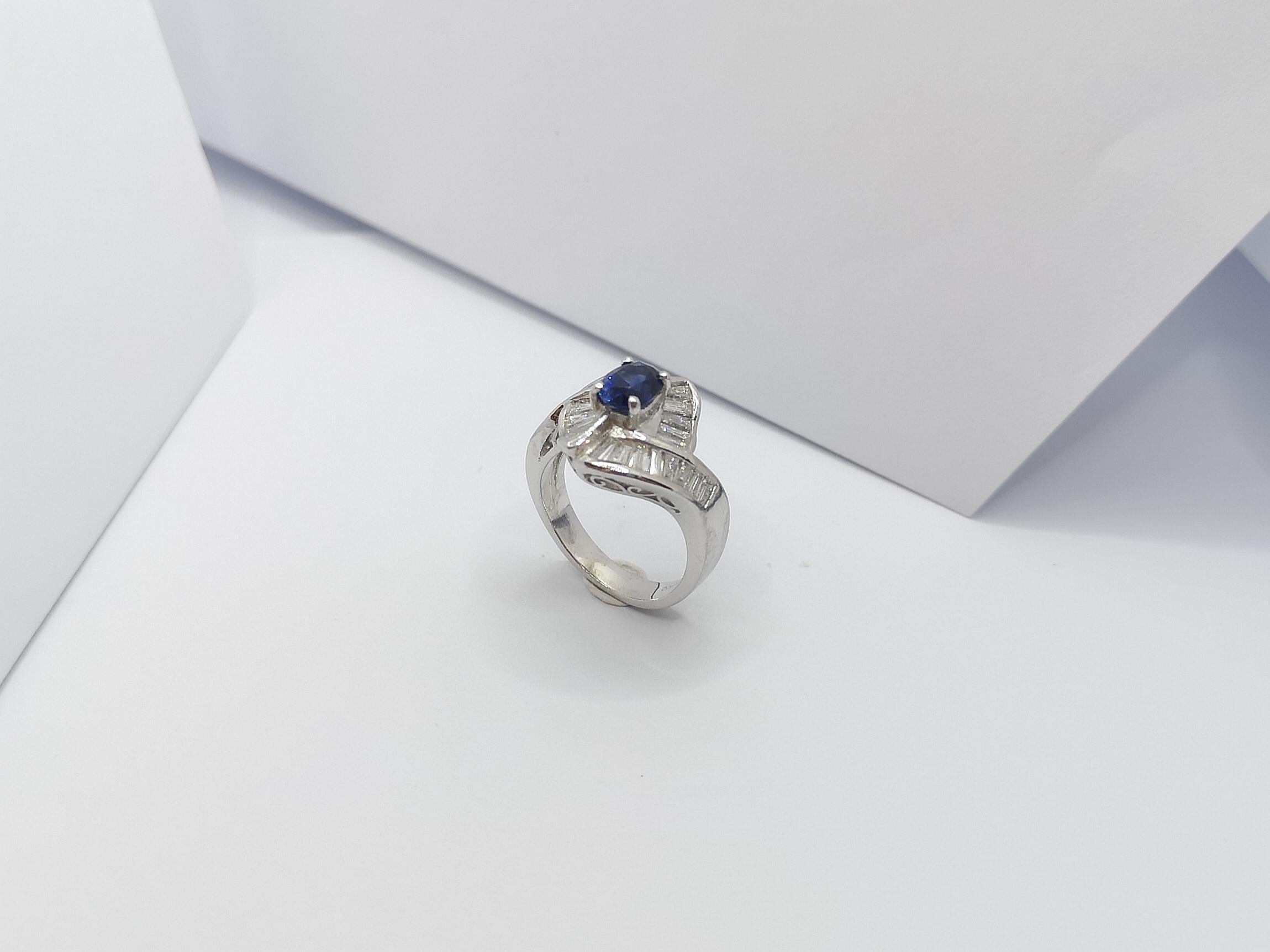 Blue Sapphire with Diamond Ring Set in Platinum 900 Settings For Sale 4