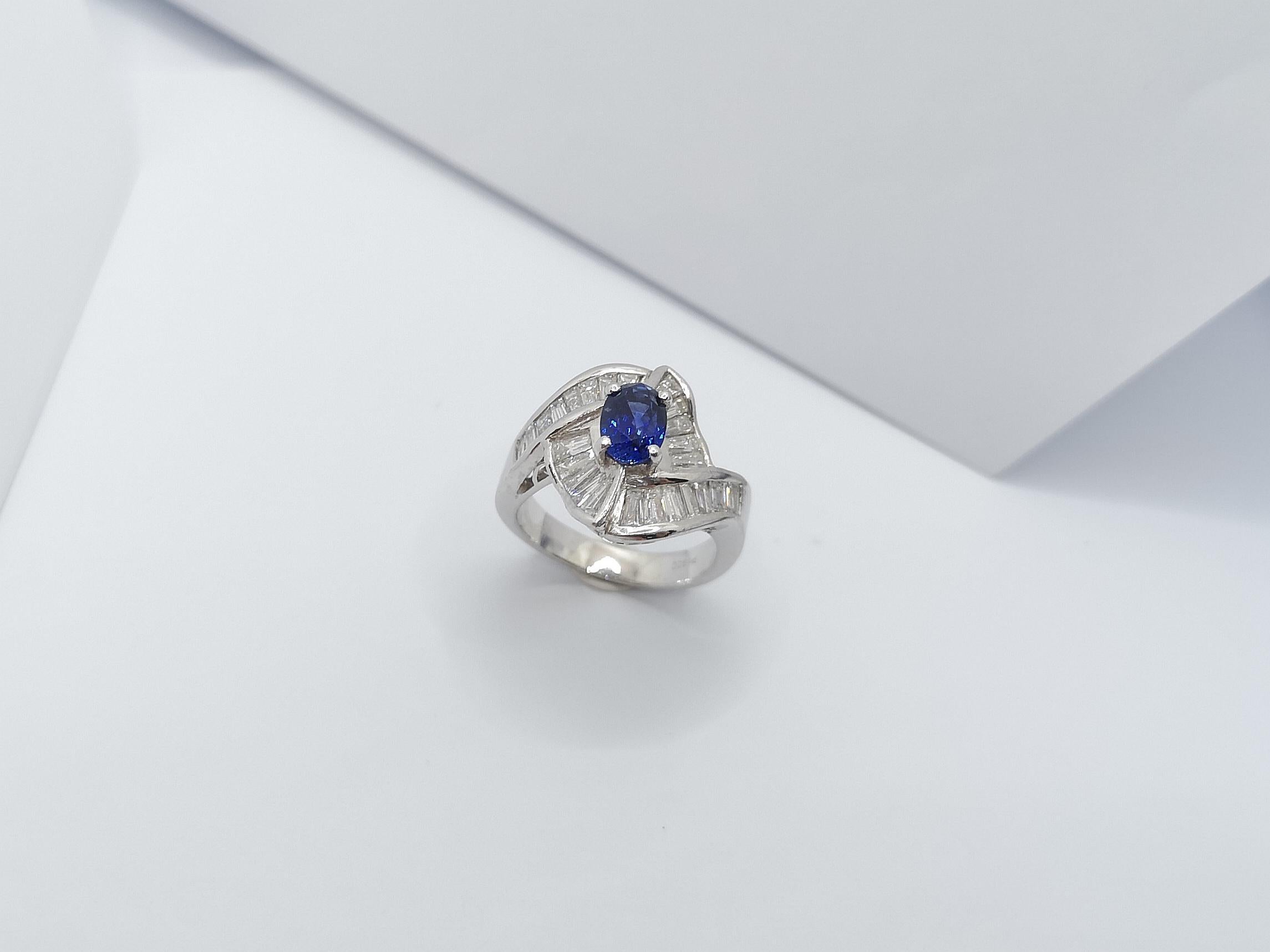 Blue Sapphire with Diamond Ring Set in Platinum 900 Settings For Sale 5