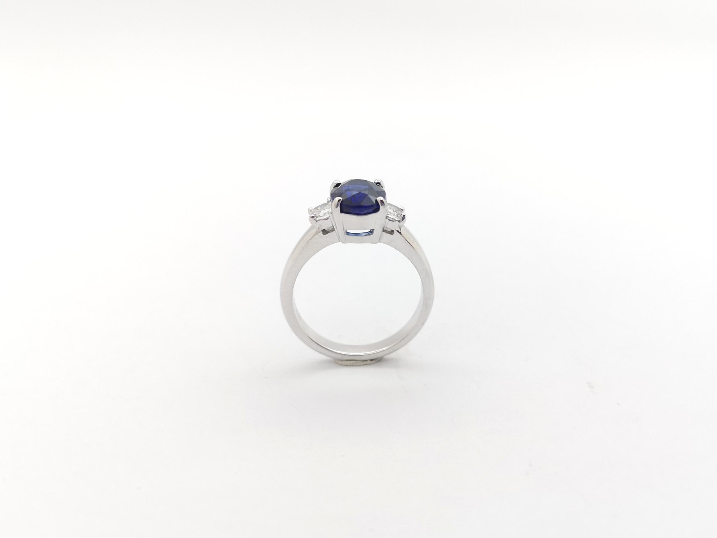 GIA Certified Blue Sapphire with Diamond Ring set in Platinum 950 Settings For Sale 7