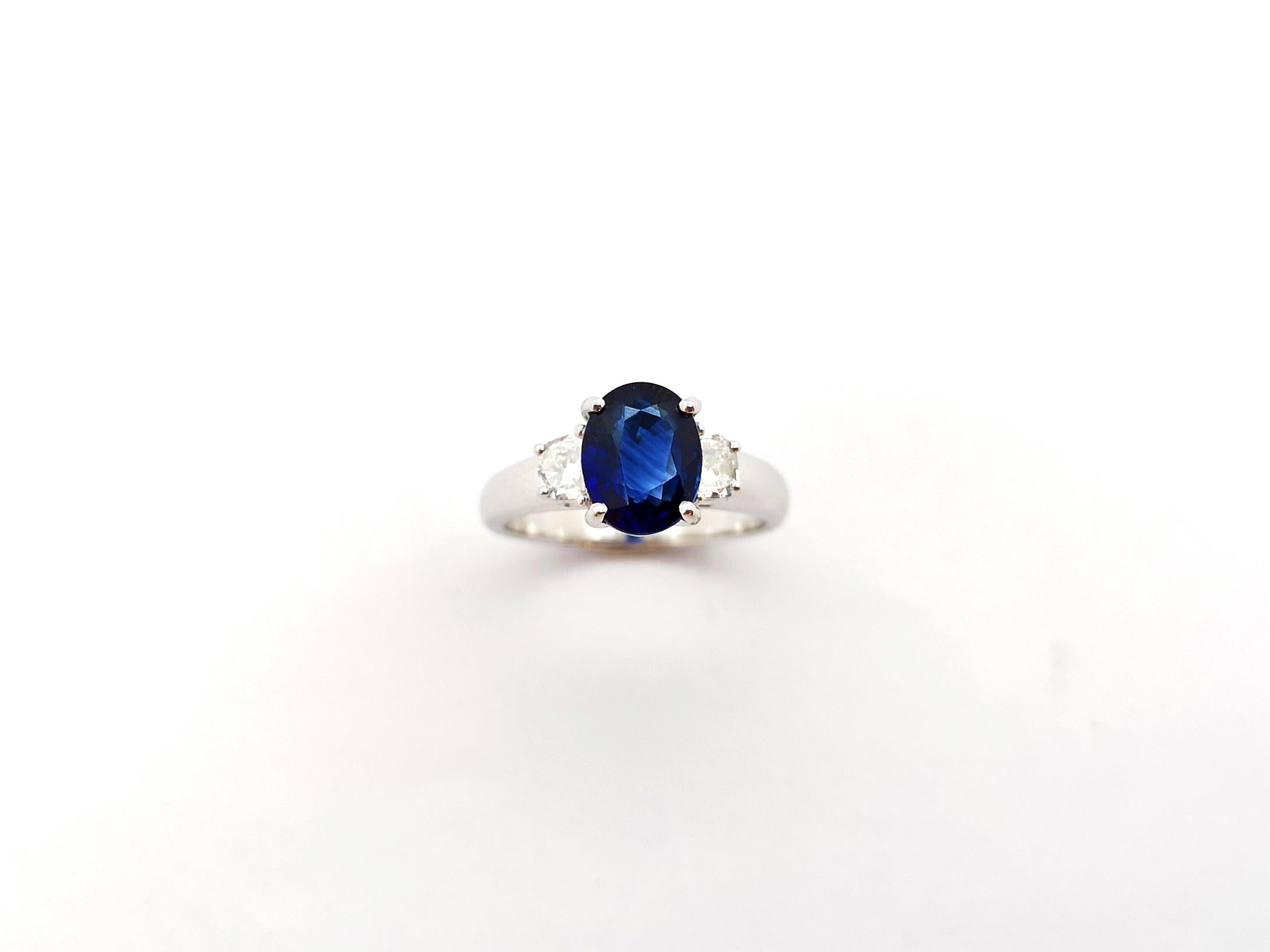 GIA Certified Blue Sapphire with Diamond Ring set in Platinum 950 Settings For Sale 8