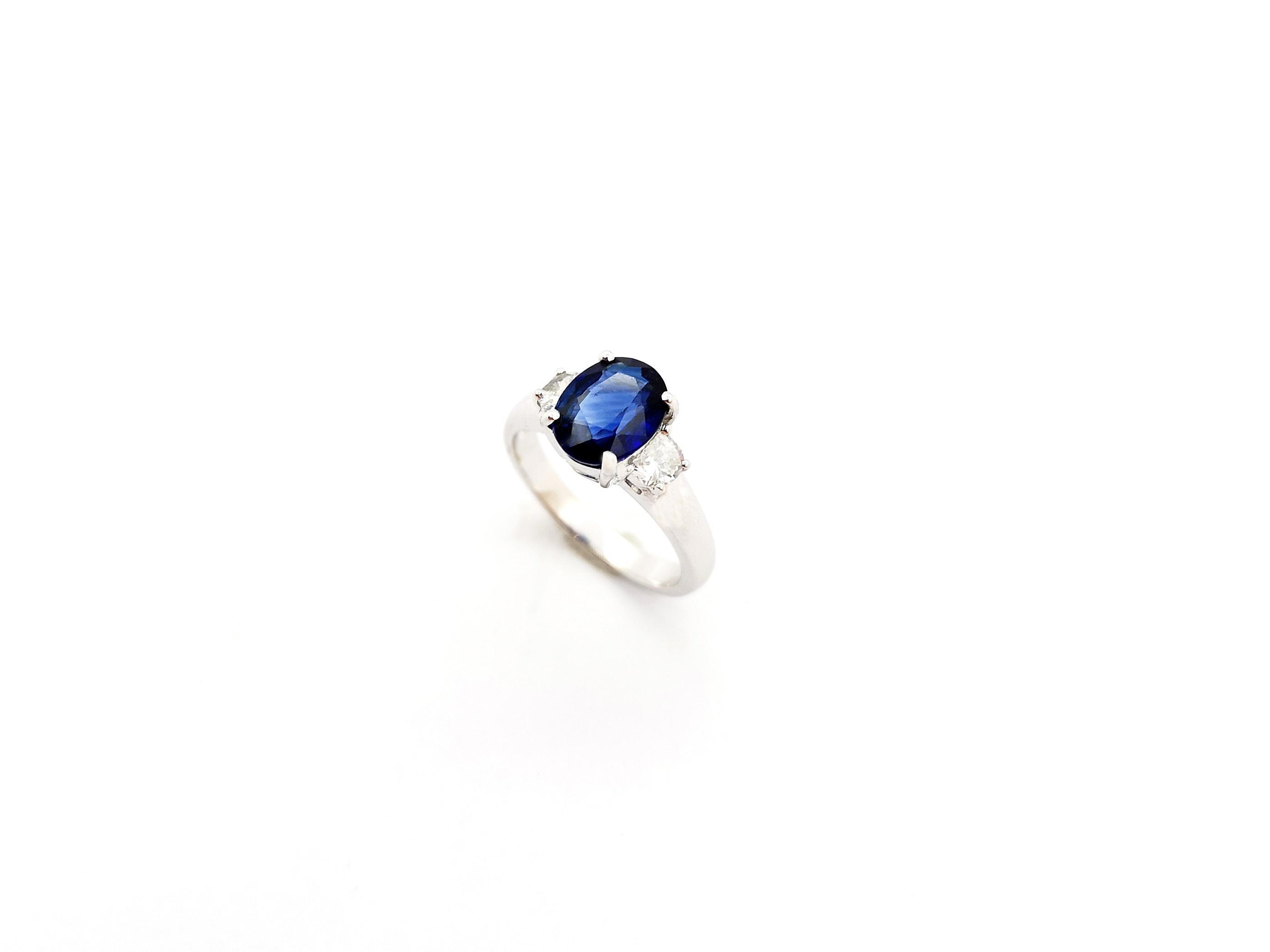 GIA Certified Blue Sapphire with Diamond Ring set in Platinum 950 Settings For Sale 12