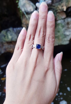 Certified Burmese Blue Sapphire with Diamond Ring Set in Platinum 950