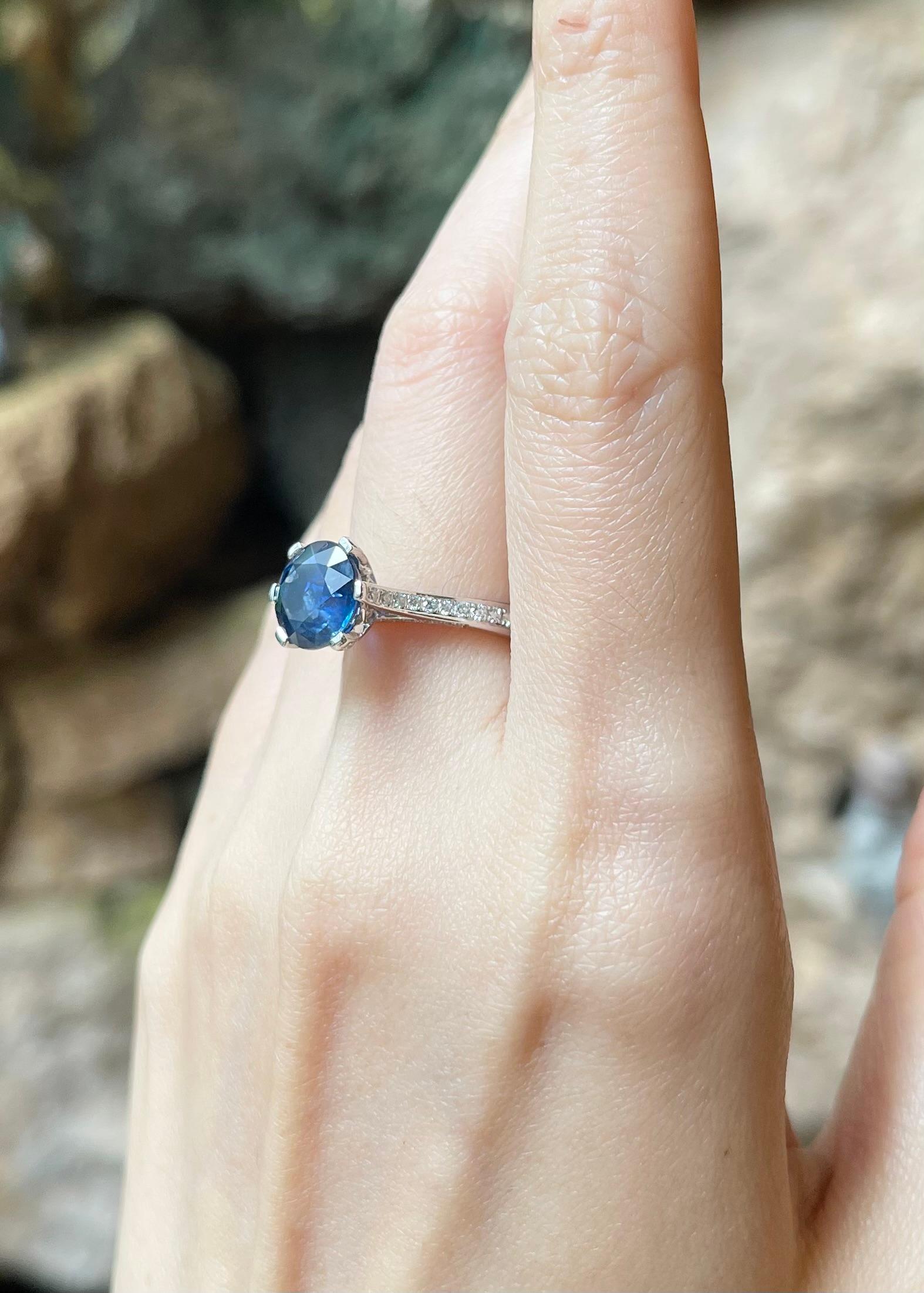 Anello con zaffiro blu e diamante con montatura in platino 950 In condizioni Nuovo in vendita a Bangkok, TH