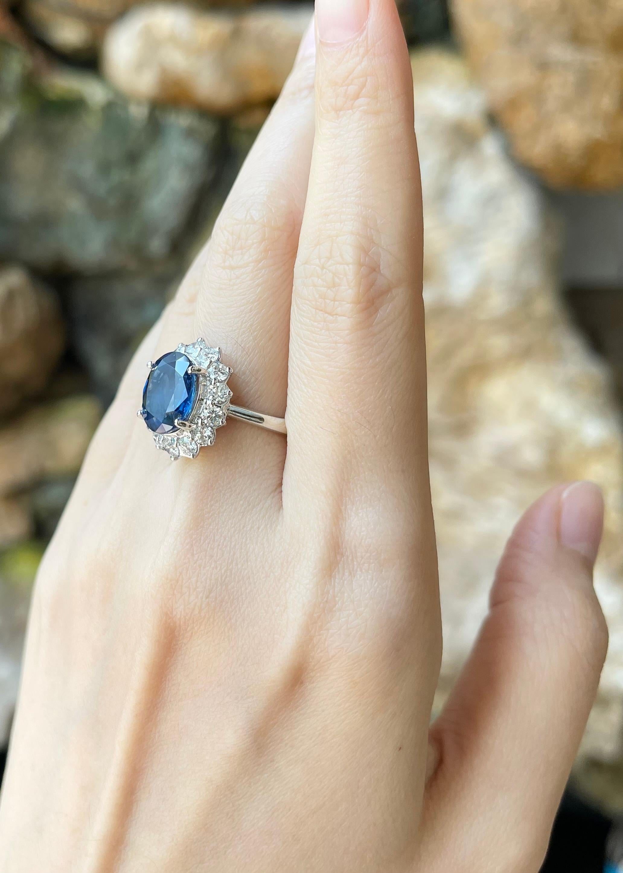 Bague saphir bleu et diamant en platine 950 Neuf - En vente à Bangkok, TH