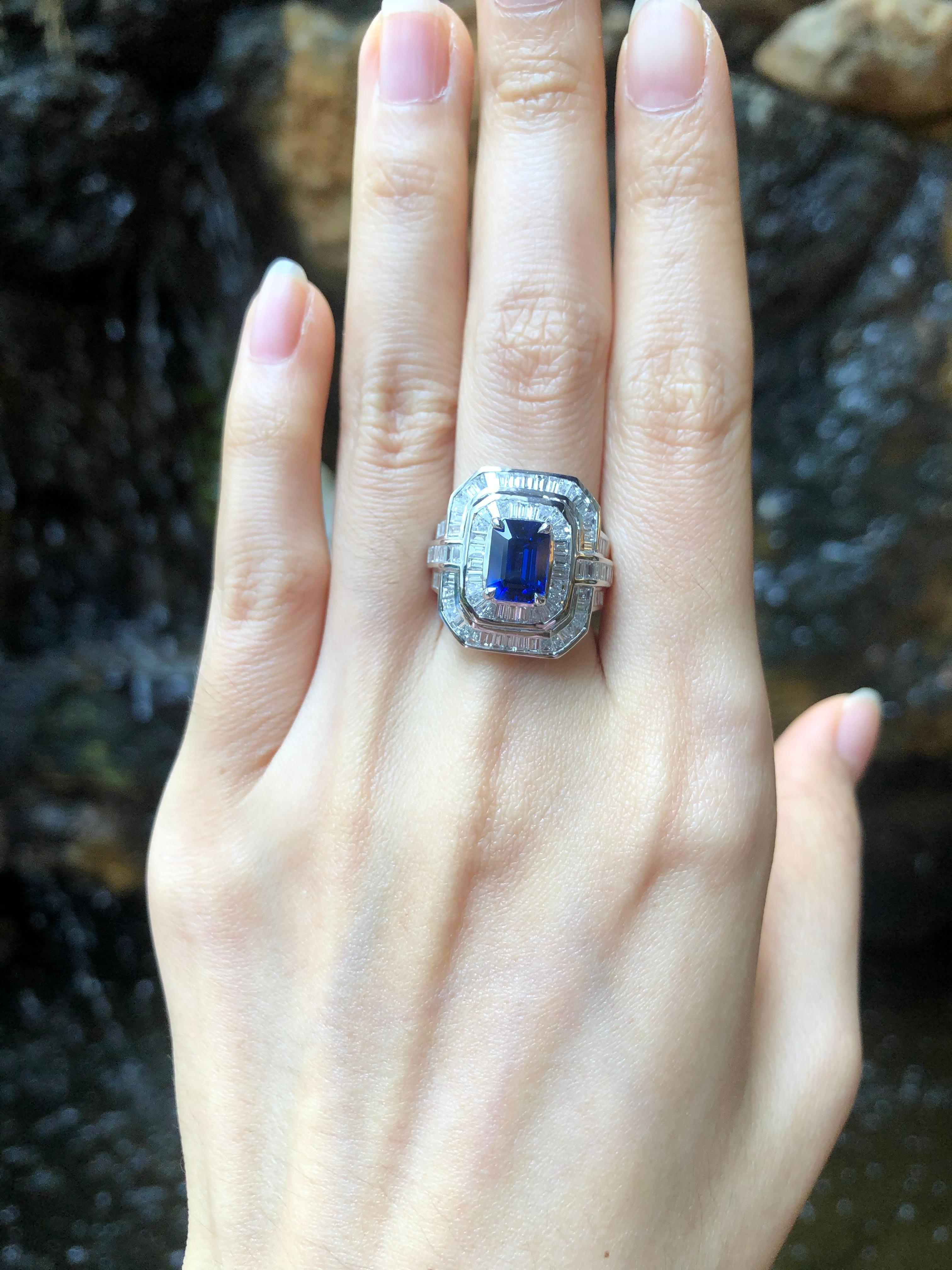 Women's or Men's Blue Sapphire with Diamond Ring Set in Platinum 950 Settings For Sale