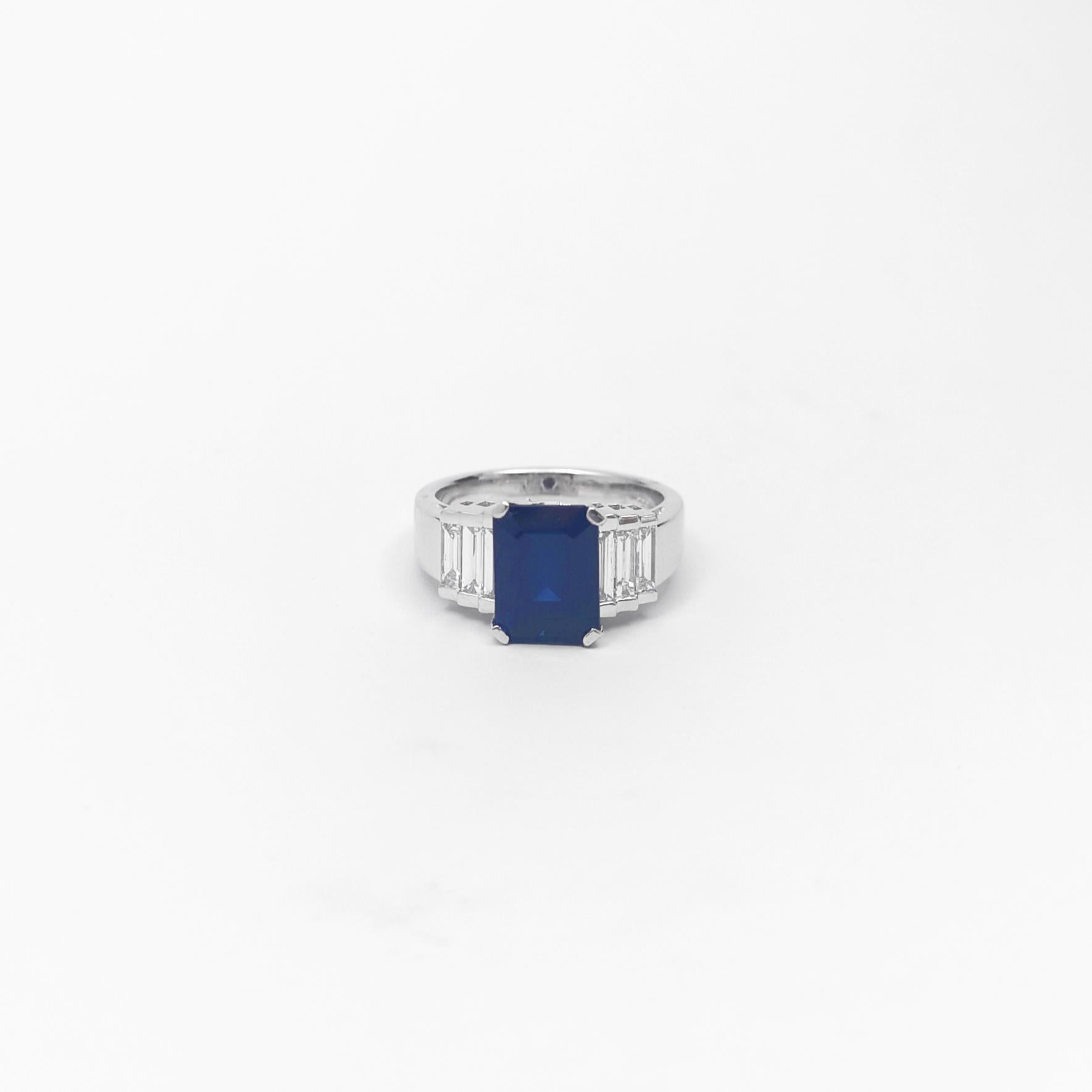 Zafiro Azul con Diamante engastado en Platino 950 en venta 2