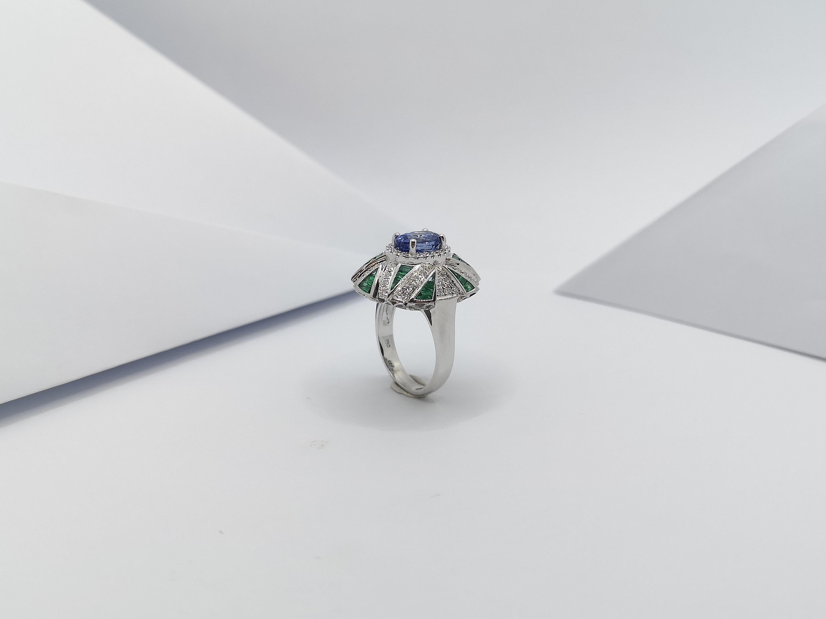 Blue Sapphire with Emerald and Diamond Ring Set in 18 Karat White Gold Settings For Sale 3