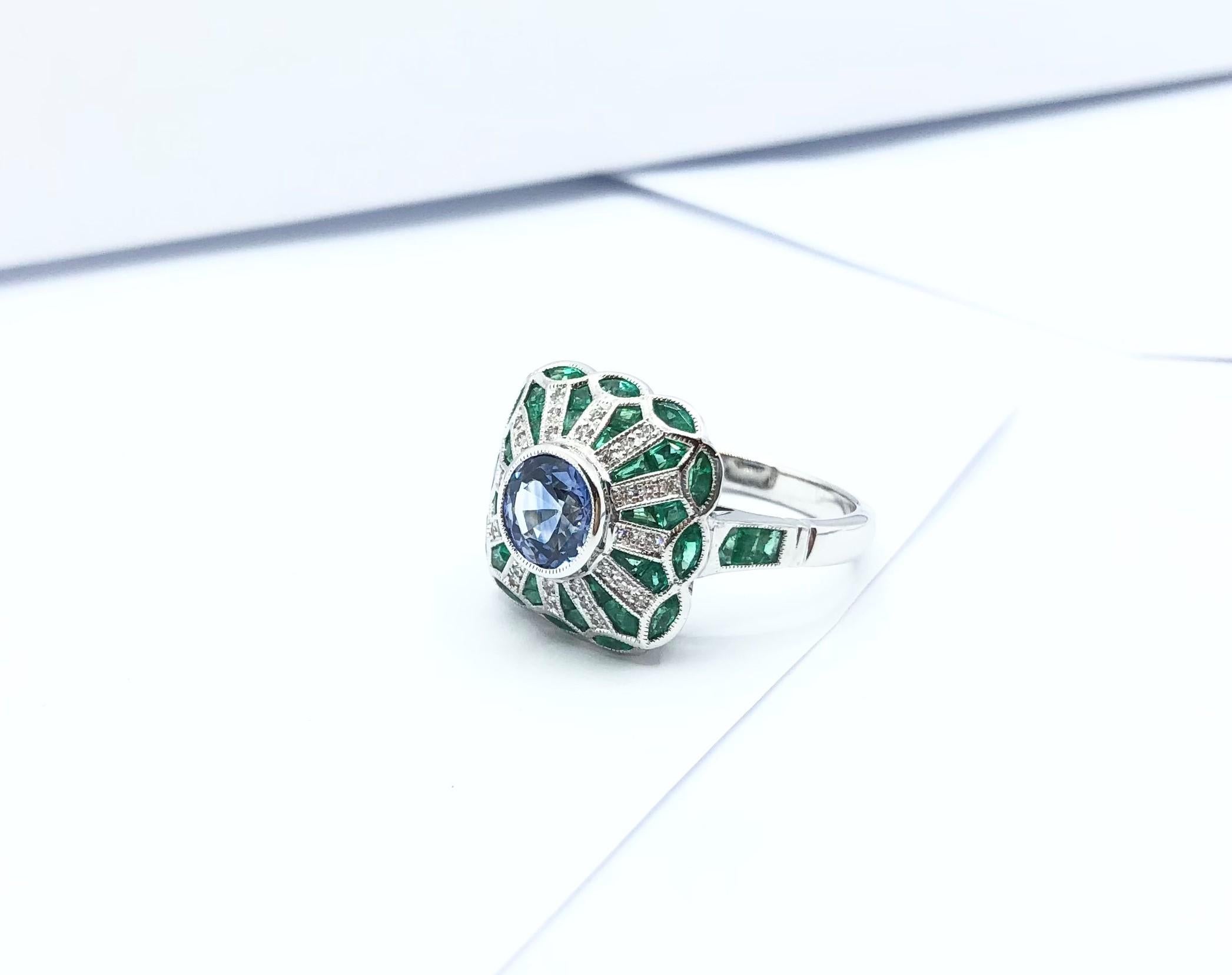 Blue Sapphire with Emerald and Diamond Ring Set in 18 Karat White Gold Settings For Sale 6