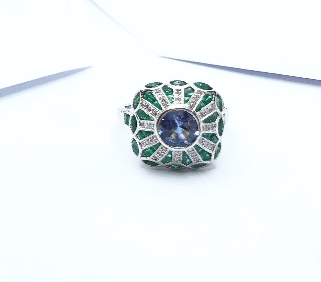 Blue Sapphire with Emerald and Diamond Ring Set in 18 Karat White Gold Settings For Sale 8