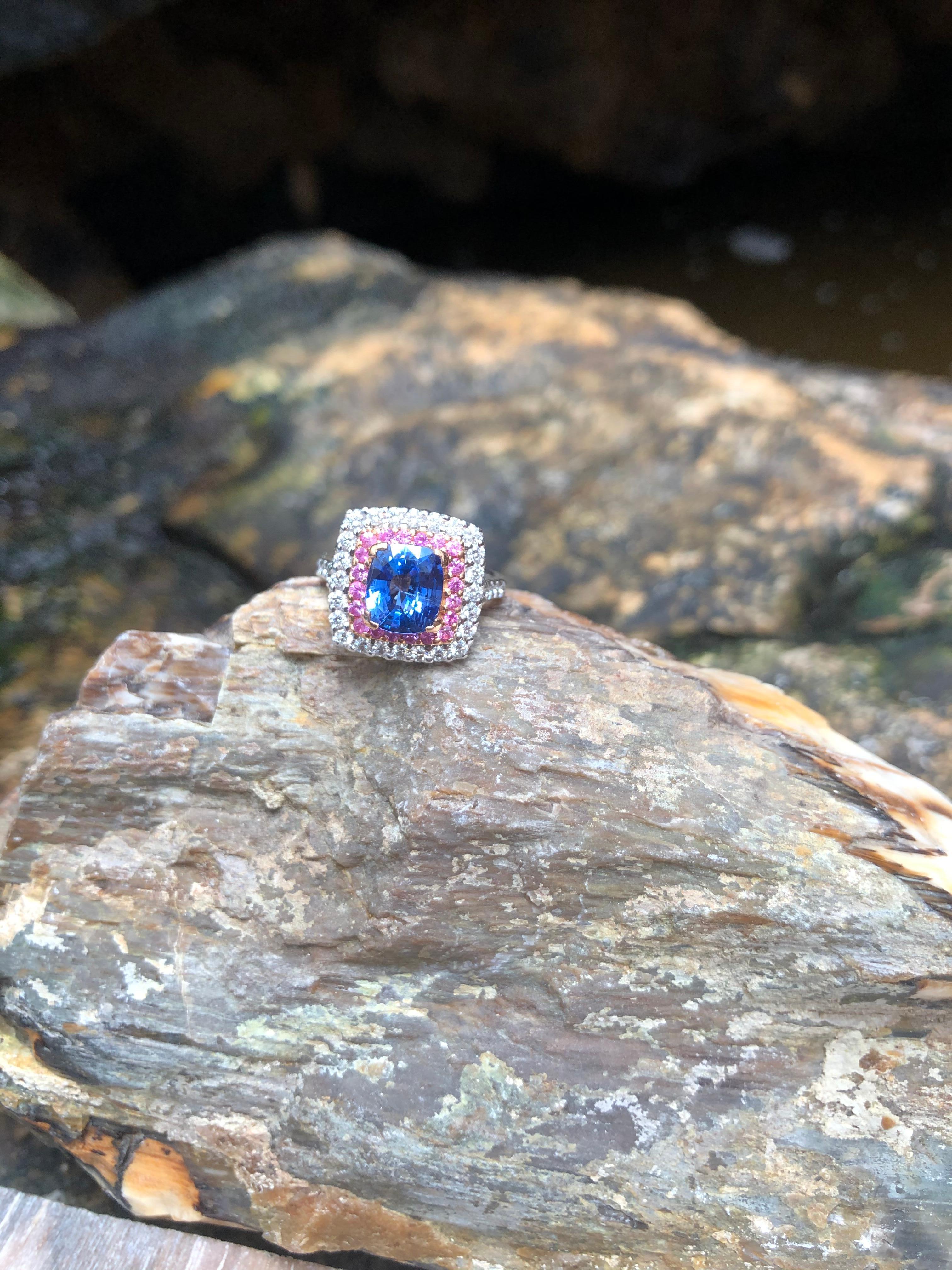 Women's Blue Sapphire with Pink Sapphire and Diamond Ring Set in 18 Karat White Gold For Sale