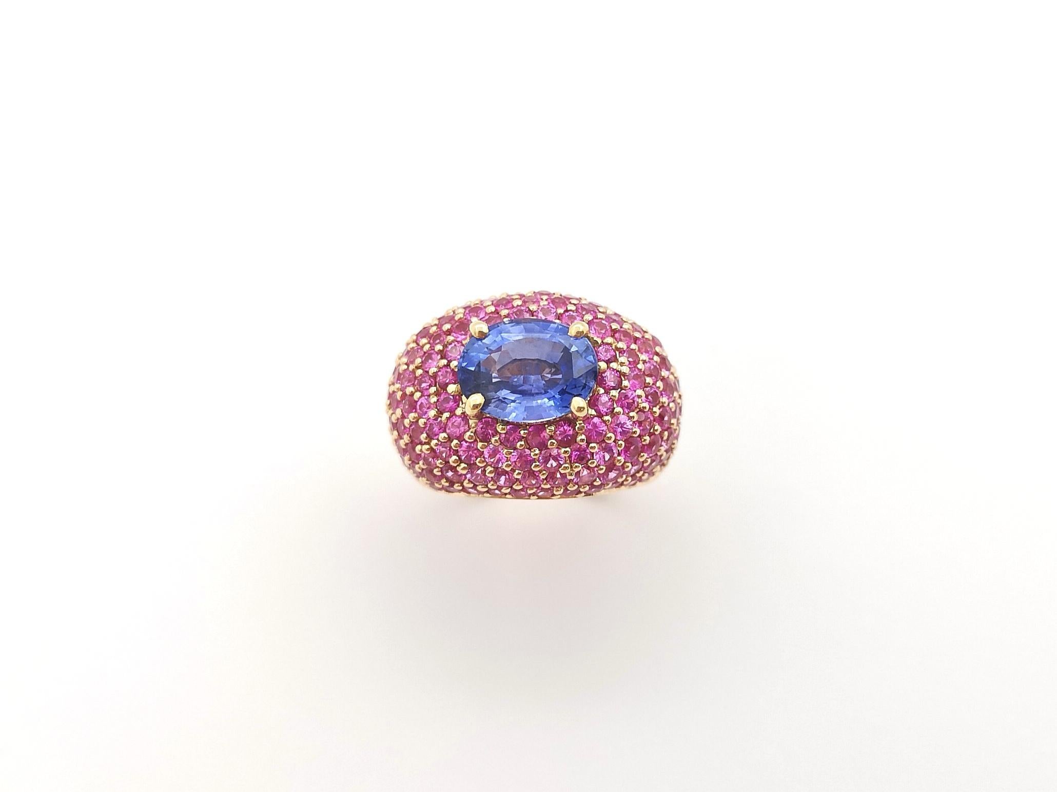 Blue Sapphire with Pink Sapphire Ring set in 18K Rose Gold Settings For Sale 8
