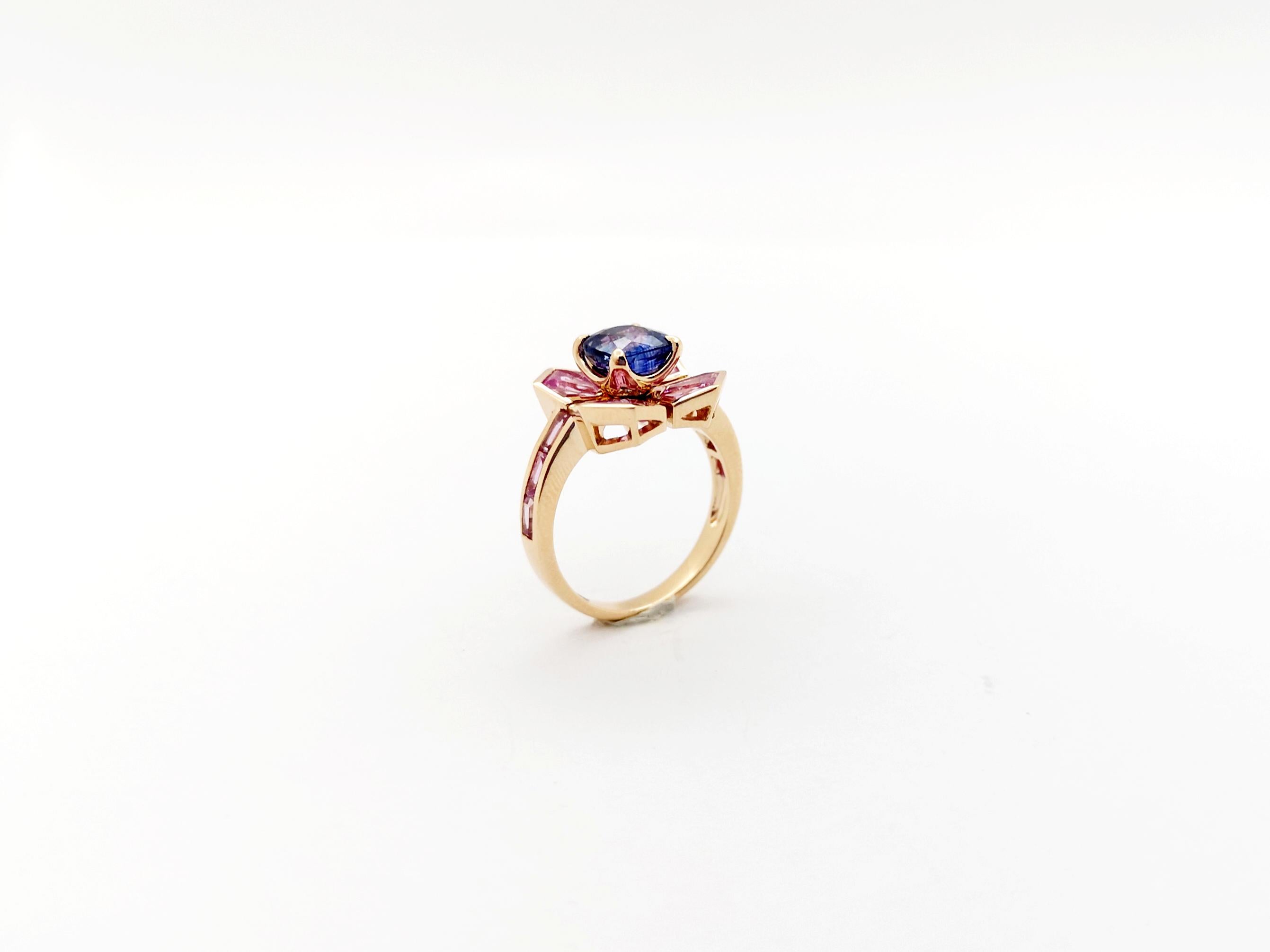 Blue Sapphire with Pink Sapphire Ring set in 18K Rose Gold Settings For Sale 9