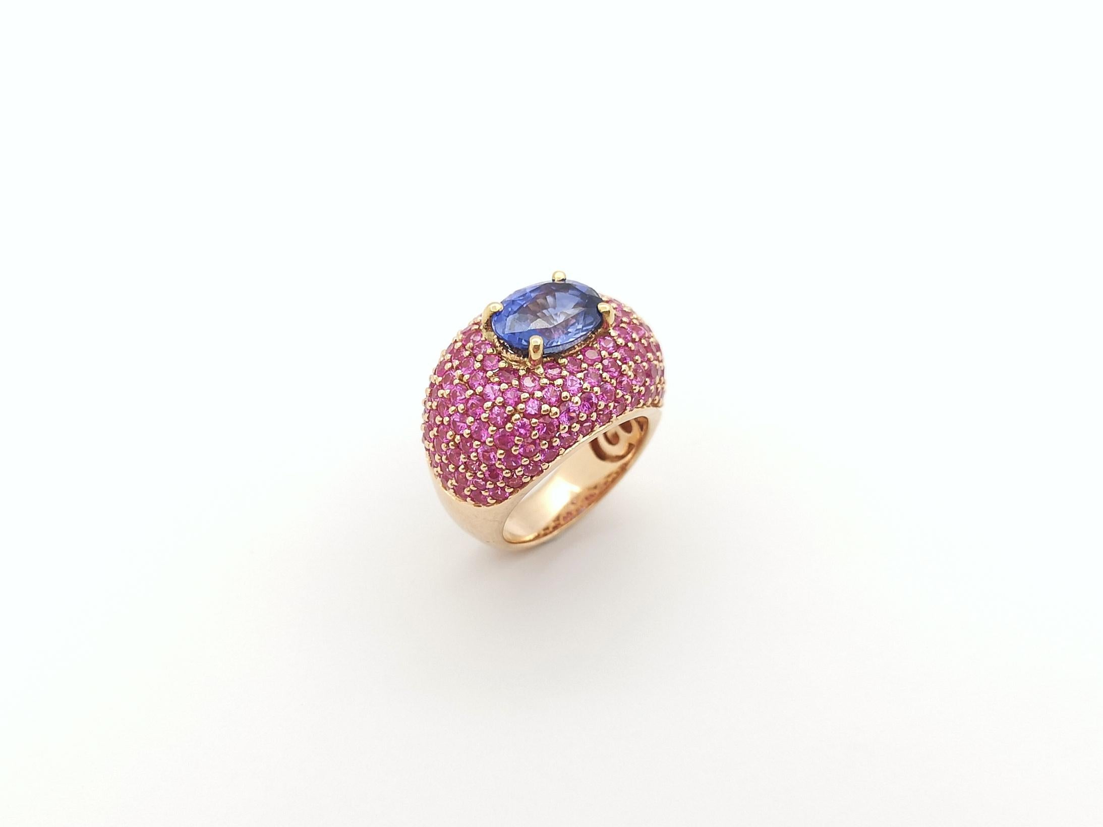 Blue Sapphire with Pink Sapphire Ring set in 18K Rose Gold Settings For Sale 10