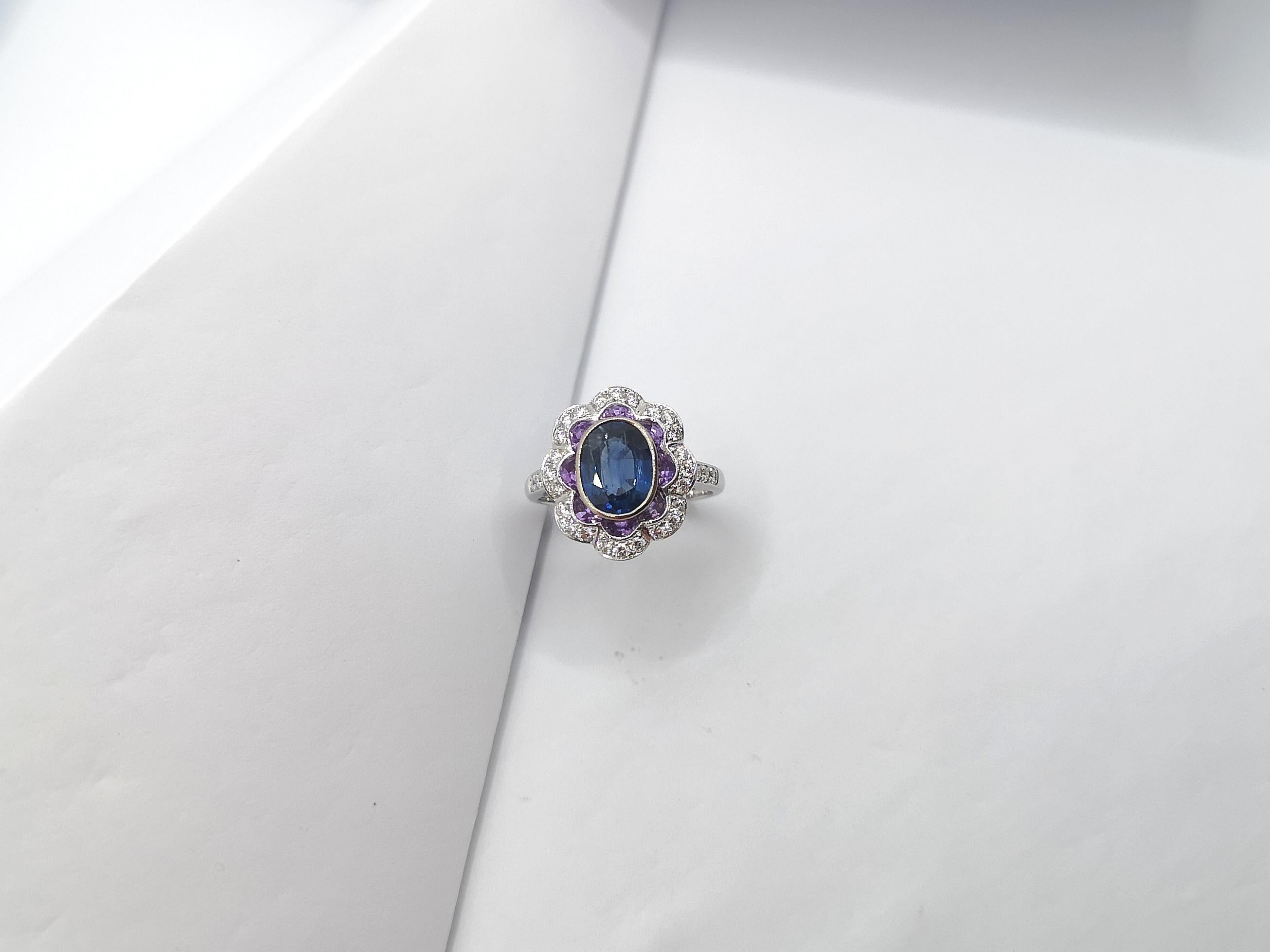 Blue Sapphire with Purple Sapphire and Diamond Ring Set in 18 Karat White Gold For Sale 10