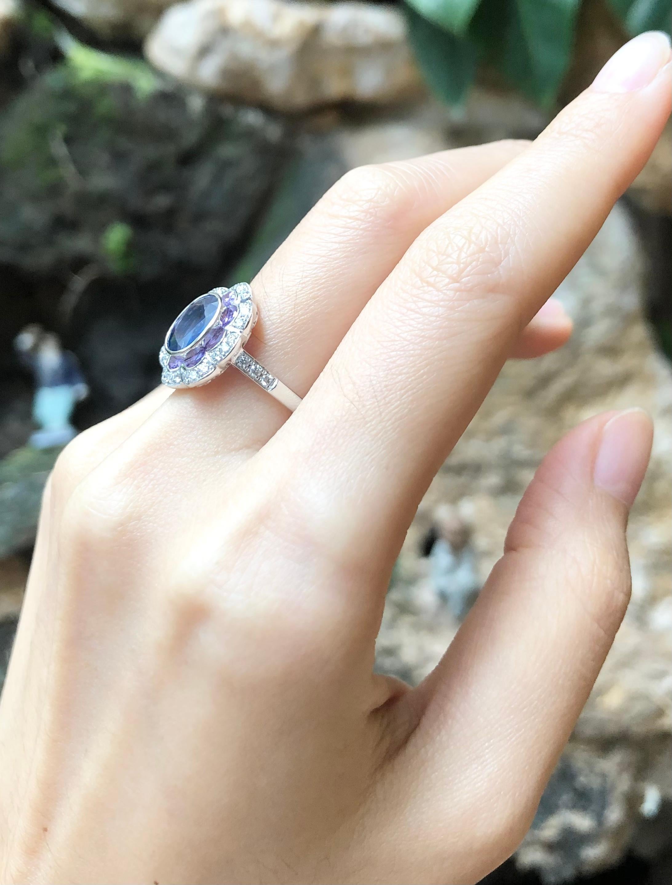 Women's Blue Sapphire with Purple Sapphire and Diamond Ring Set in 18 Karat White Gold For Sale