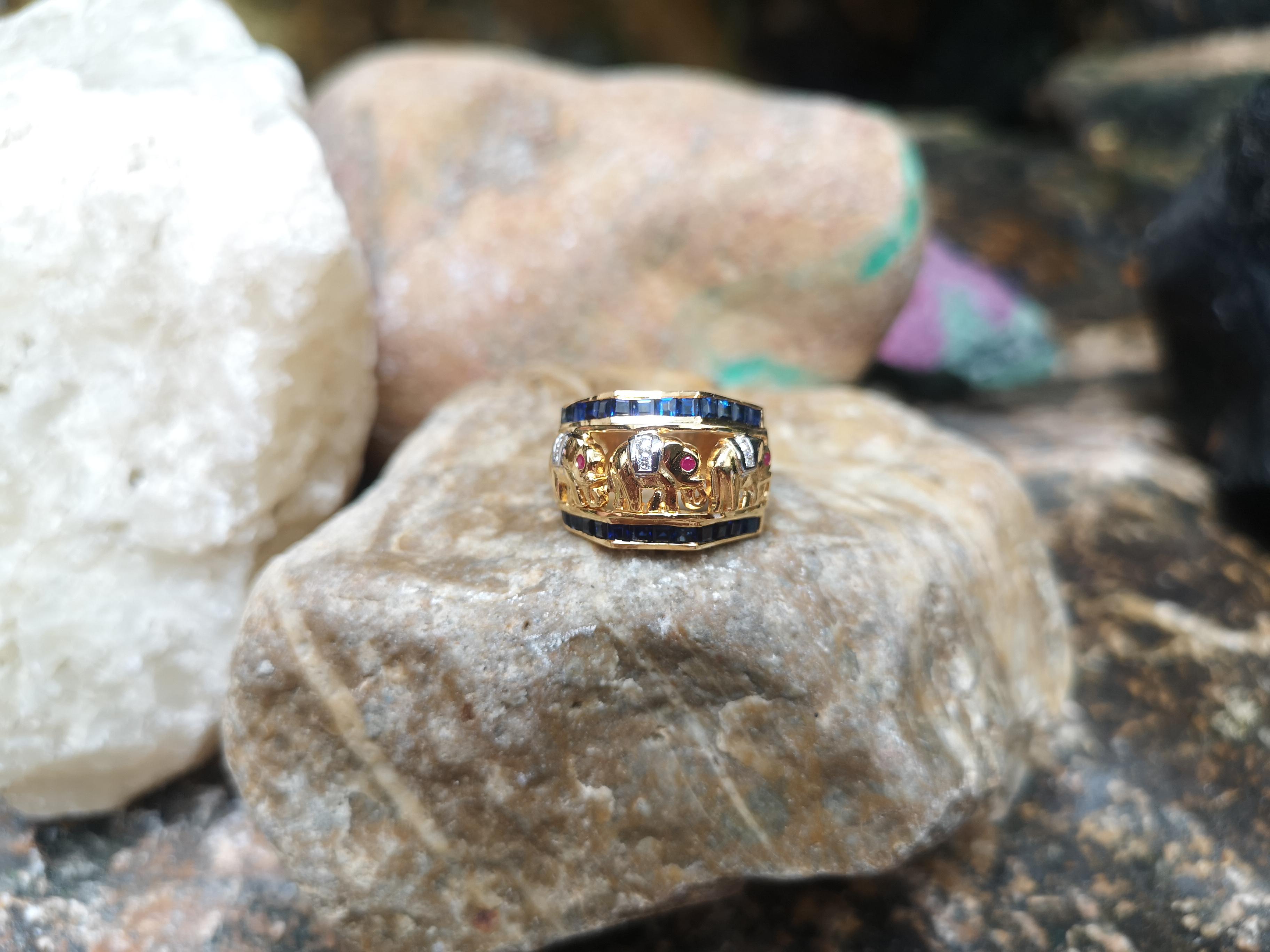 Femenino o masculino Anillo Elefante de Zafiro Azul con Rubí y Diamante Engastado en Oro de 18 Kilates en venta