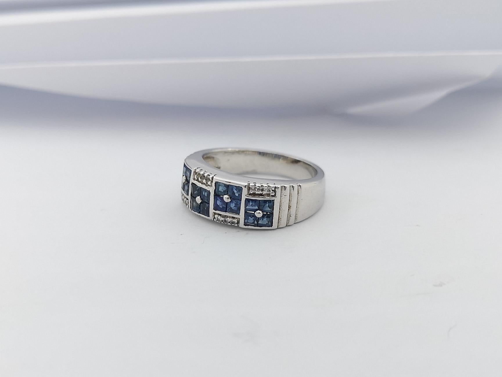 Ring mit blauem Saphir und weißem Topas in Silberfassung im Angebot 9