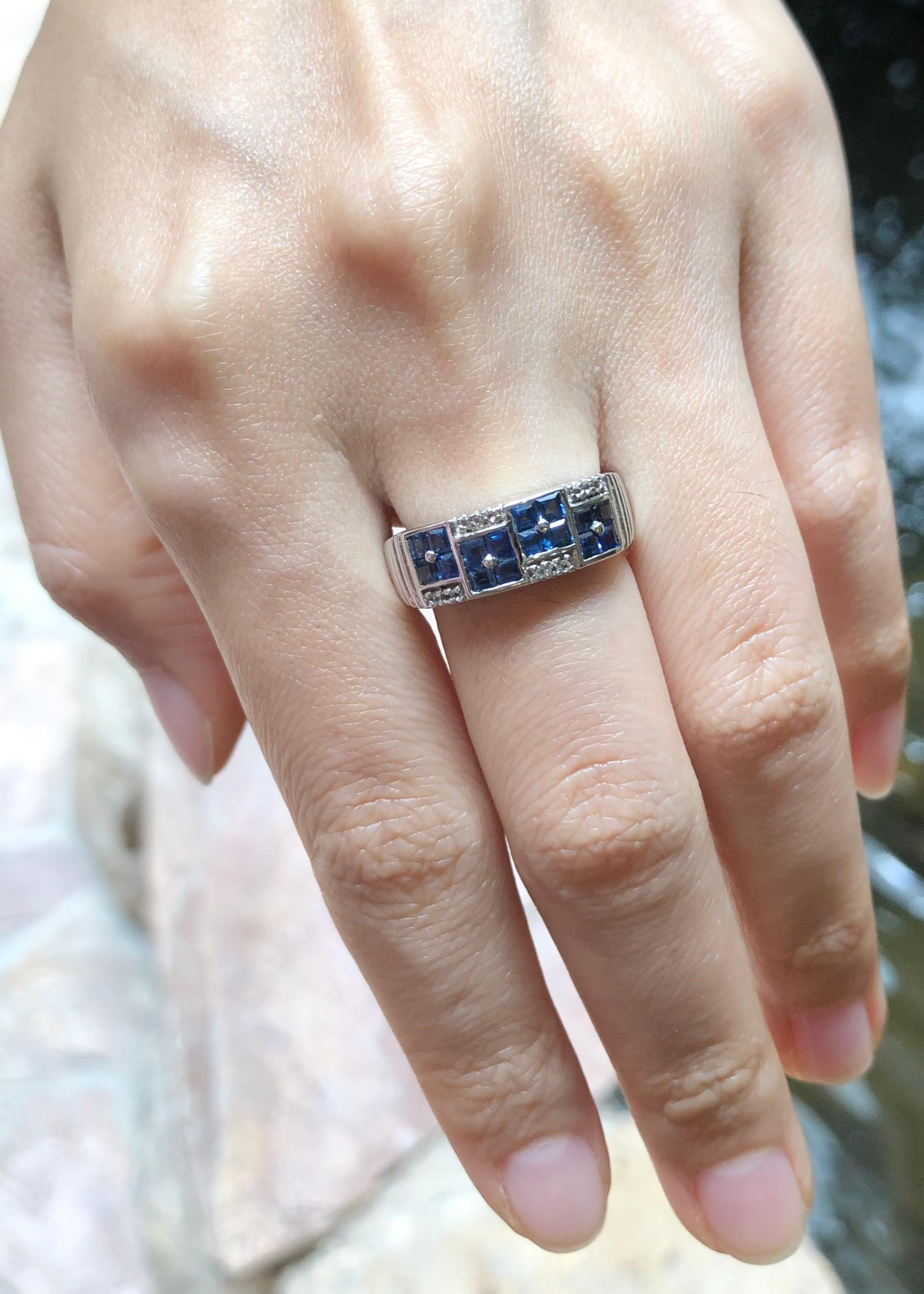 Ring mit blauem Saphir und weißem Topas in Silberfassung im Angebot 1