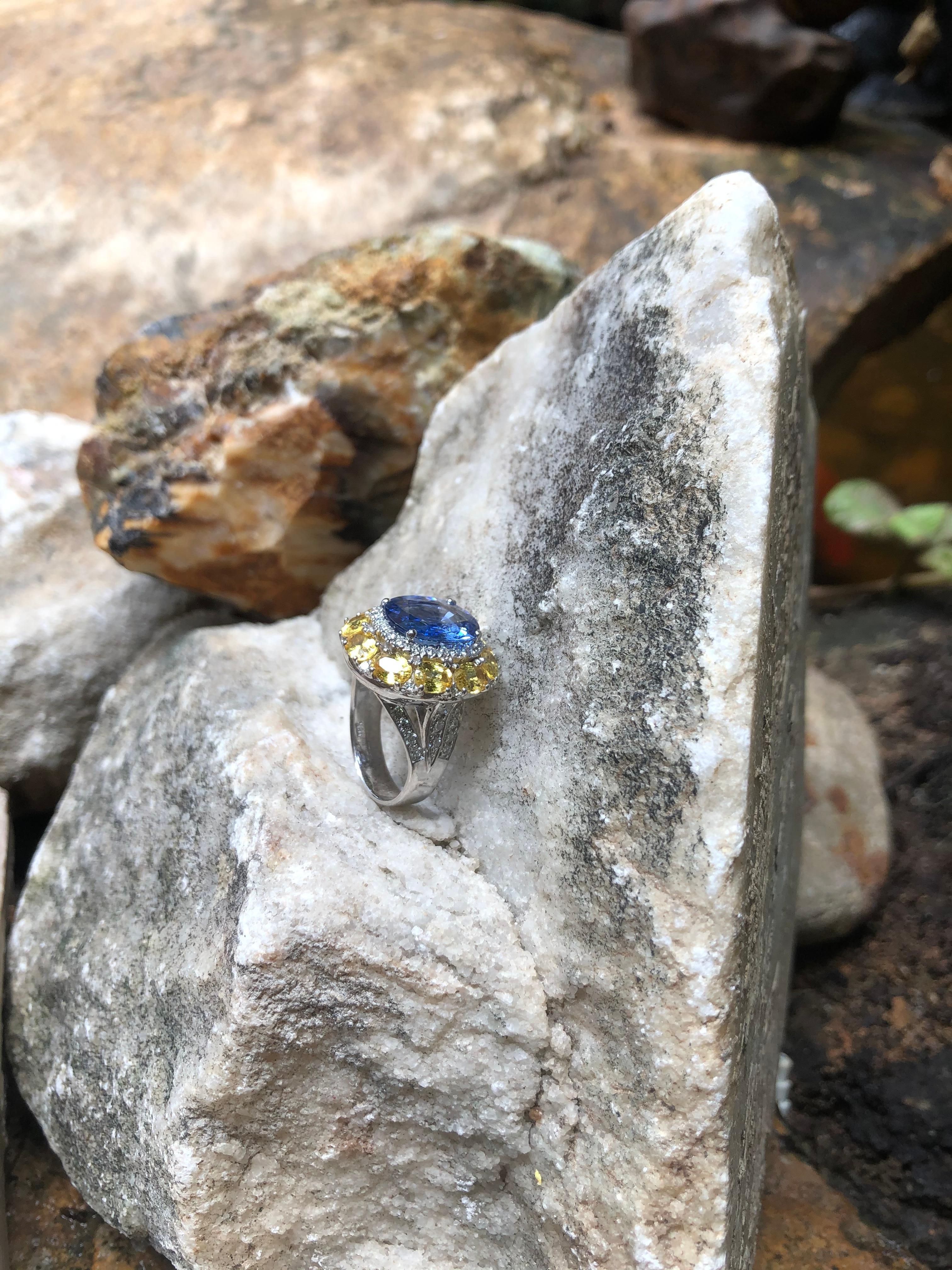 Blue Sapphire with Yellow Sapphire and Diamond Ring Set in 18 Karat White Gold 8