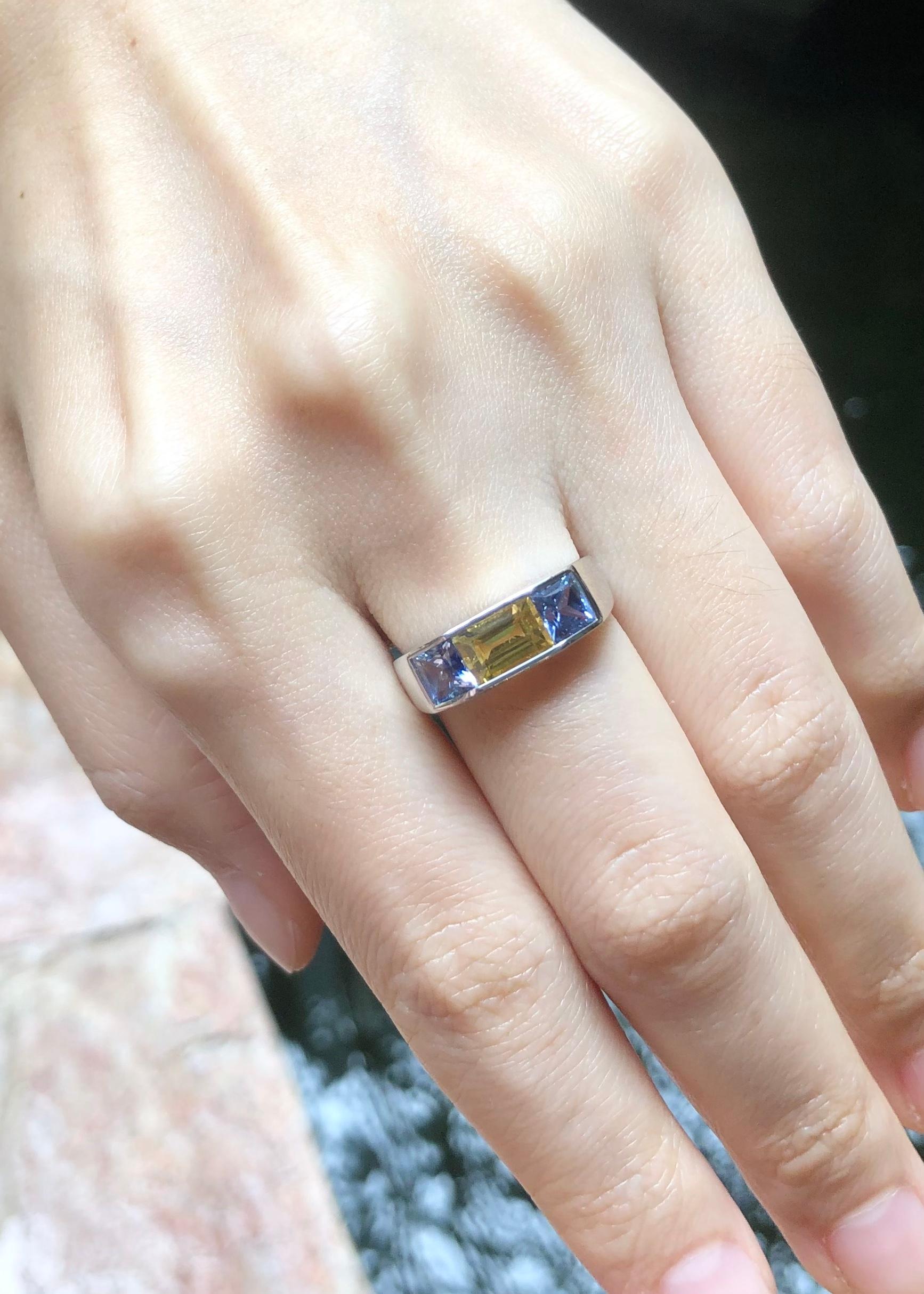 Mixed Cut Blue Sapphire with Yellow Sapphire Ring set in 18K White Gold Settings For Sale