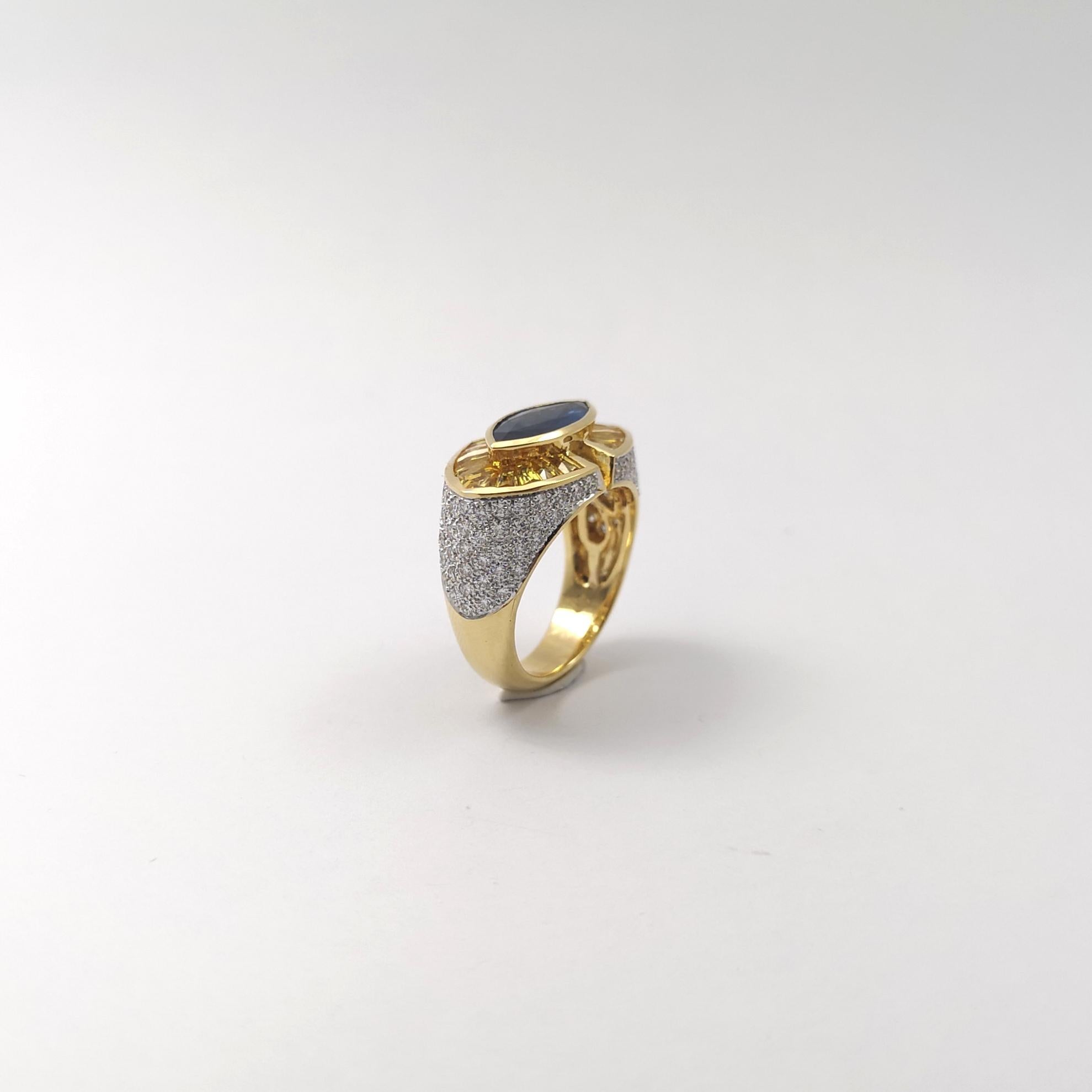 Anello con zaffiro blu, zaffiro giallo e diamante incastonati in oro 18 carati in vendita 7