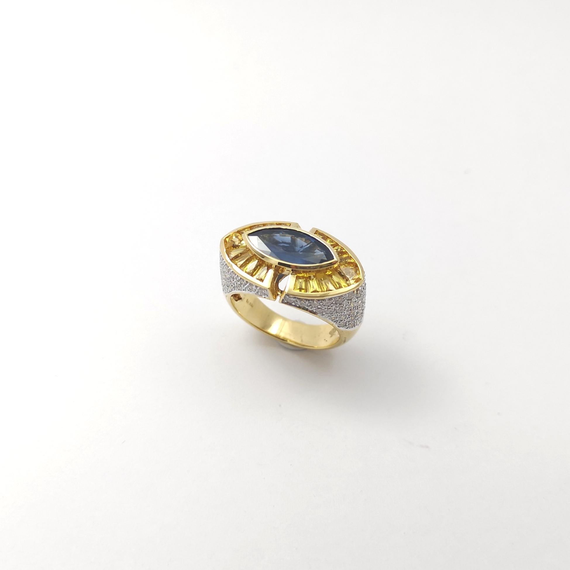 Anello con zaffiro blu, zaffiro giallo e diamante incastonati in oro 18 carati in vendita 8