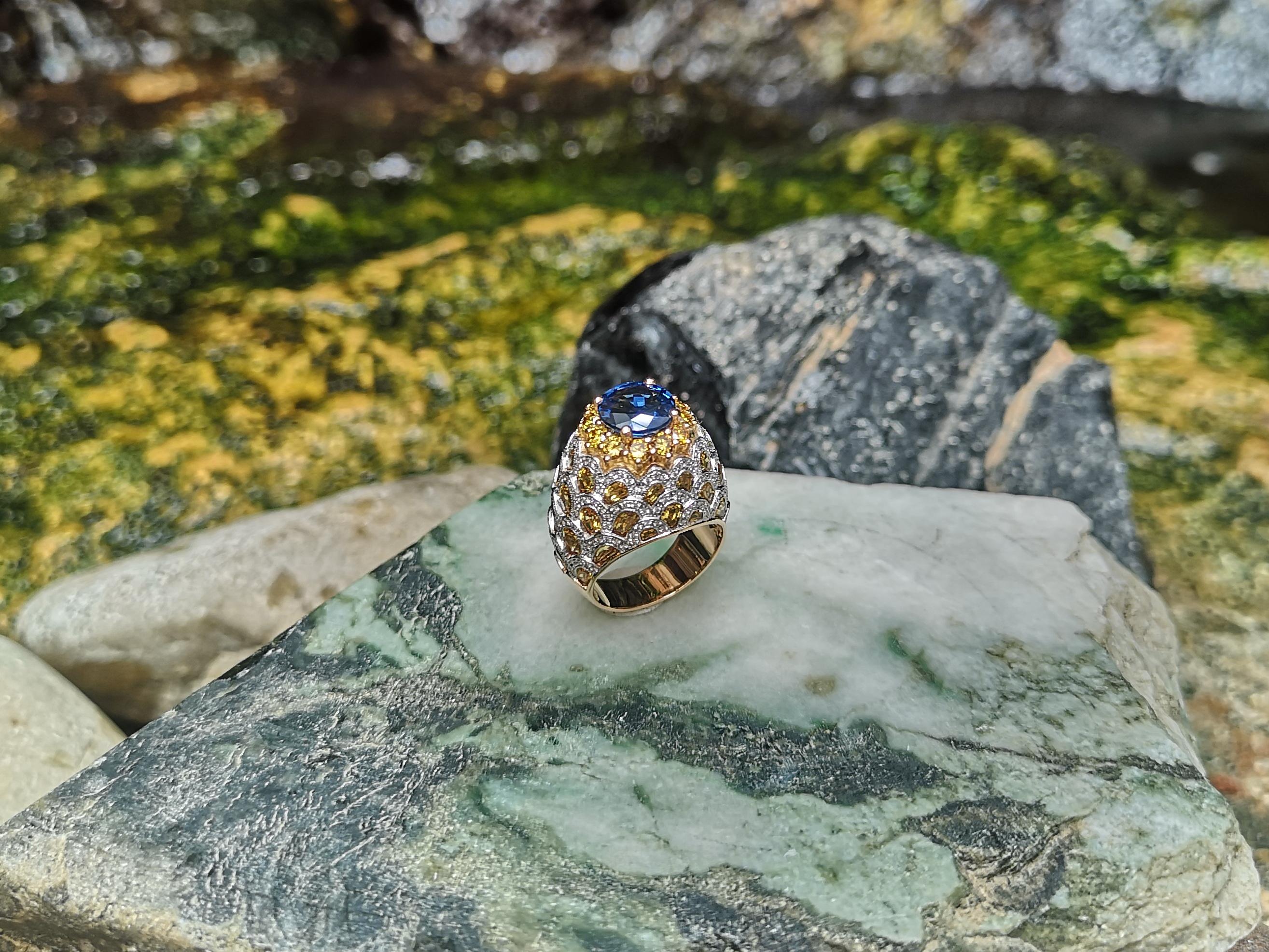 Zafiro Azul, Zafiro Amarillo, Diamante Amarillo y Anillo de Diamantes en Oro de 18 Kilates en venta 6