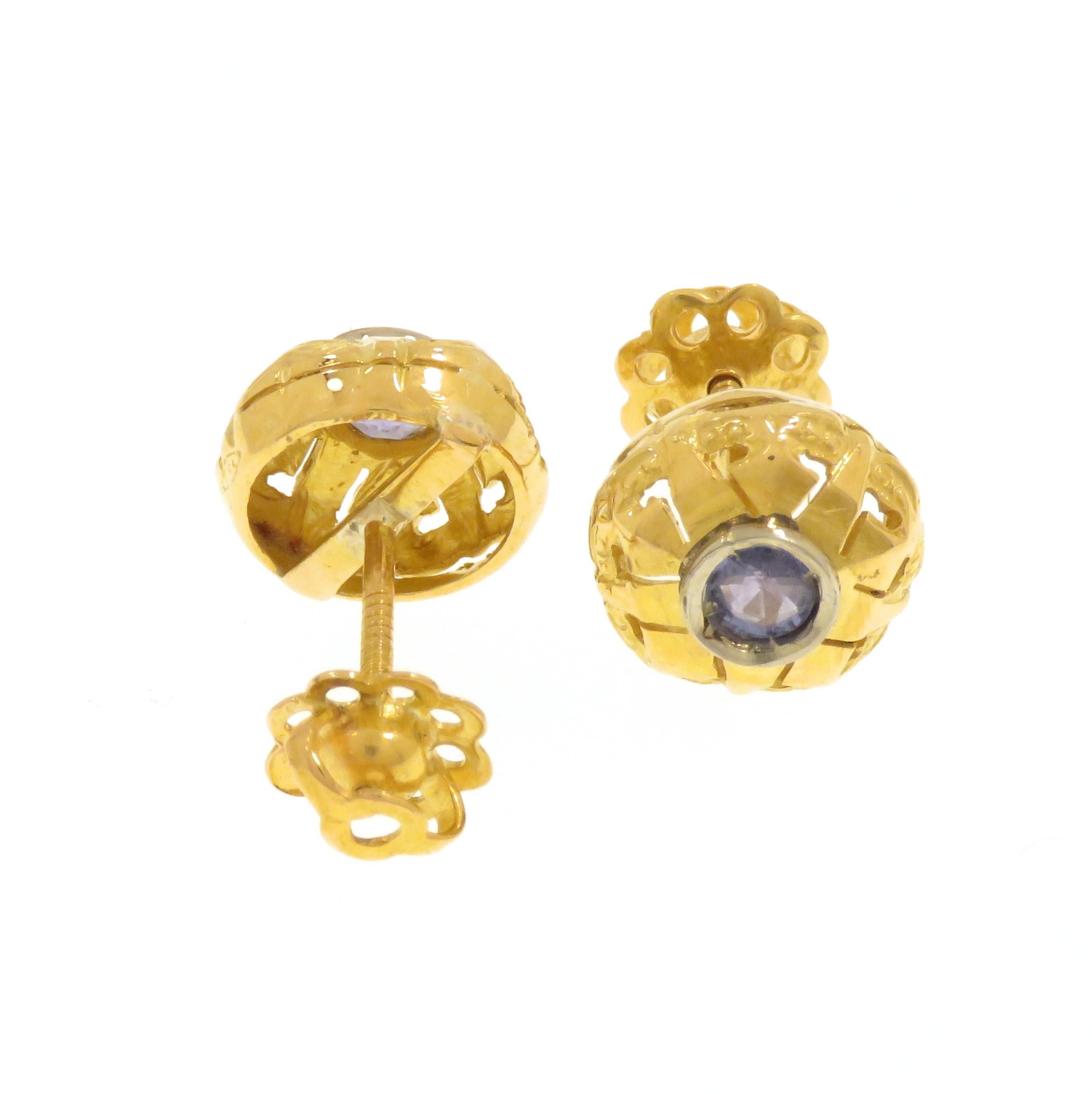 Blue Sapphires 18 Karat Yellow Gold Antique Bombé Stud Earrings In Excellent Condition For Sale In Milano, IT