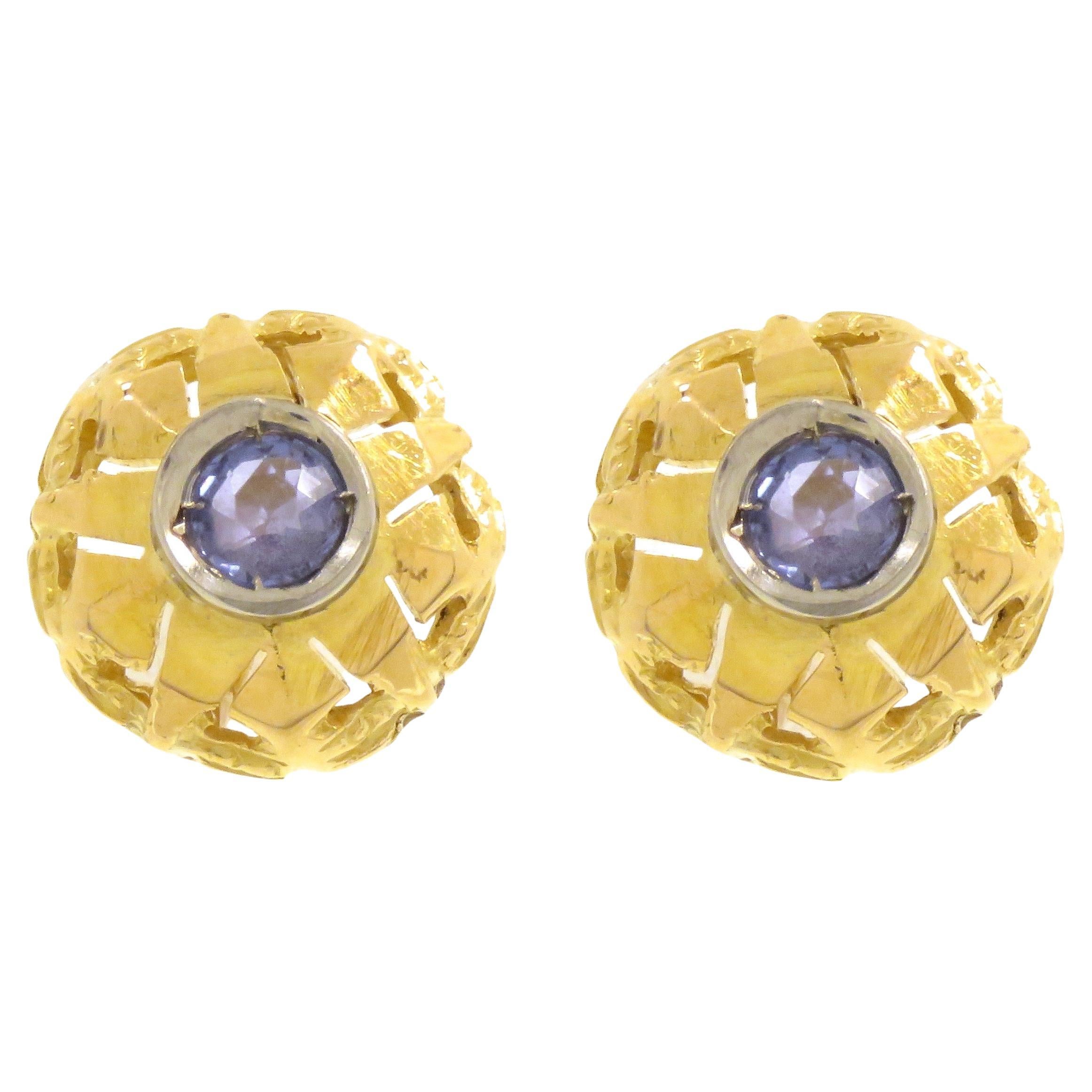 Blue Sapphires 18 Karat Yellow Gold Antique Bombé Stud Earrings For Sale