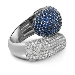 Bague cocktail bypass en or blanc 14 carats avec saphirs bleus 2,22 carats et diamants 1,26 carat