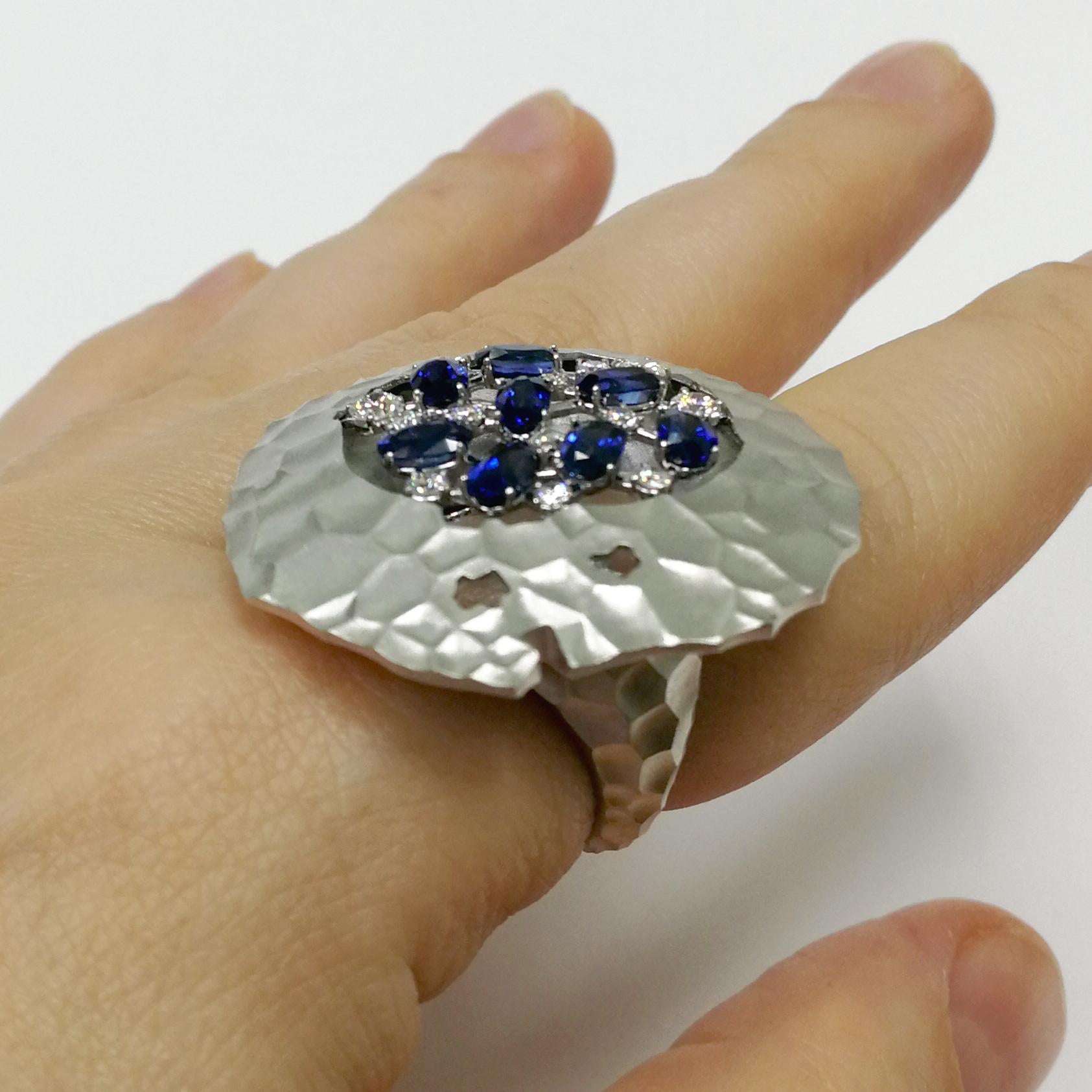 Women's Blue Sapphires Diamonds 18 Karat White Gold Big Oasis Ring For Sale