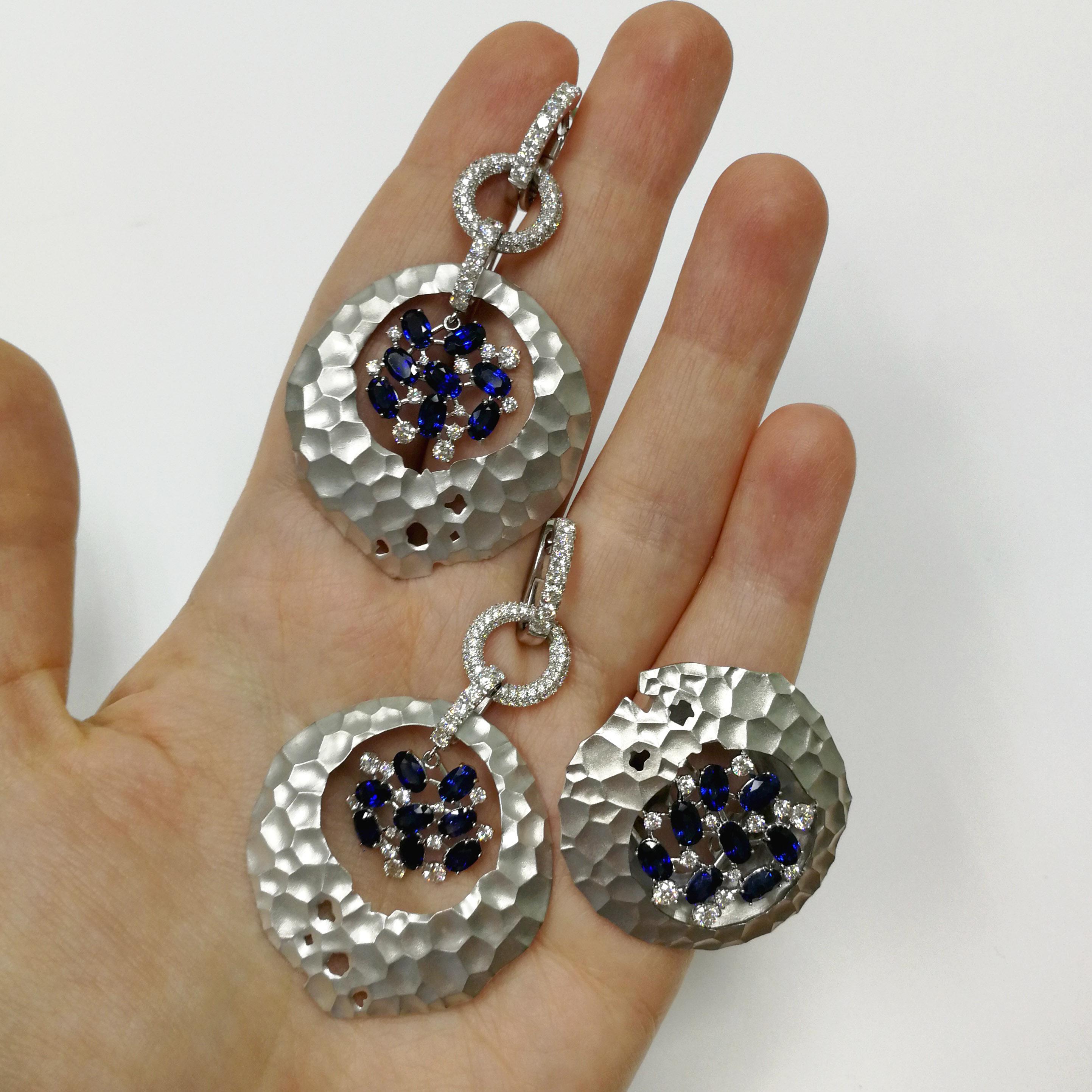 Blue Sapphires Diamonds 18 Karat White Gold Big Oasis Suite
Hot desert - nothing alive around. But it is necessary to appear a sip of water, and life awakens. It was the deserts that inspired our designers to create this Suite. Incredibly dry, the