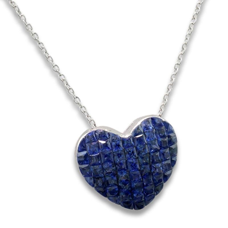 Contemporary Blue Sapphires Heart Pendant with Chain 18Kt White Gold Pledge of Love  For Sale