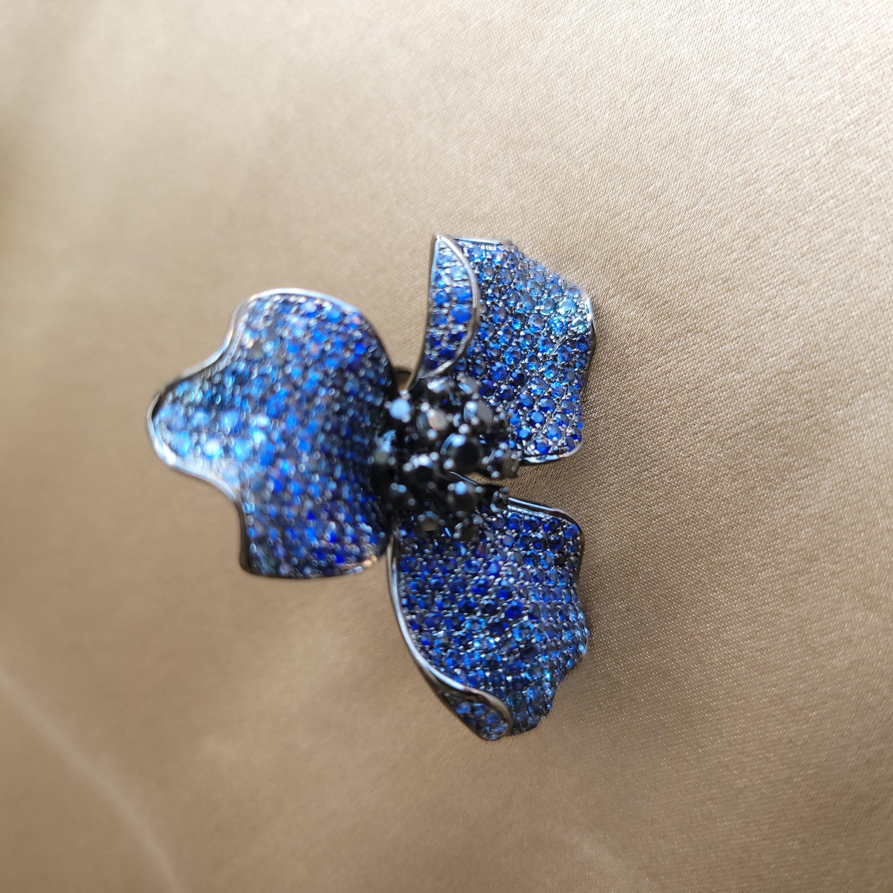 Modern Blue Sapphires Orchid Garden Ring in 18K Gold in Rhodium and Black Diamonds