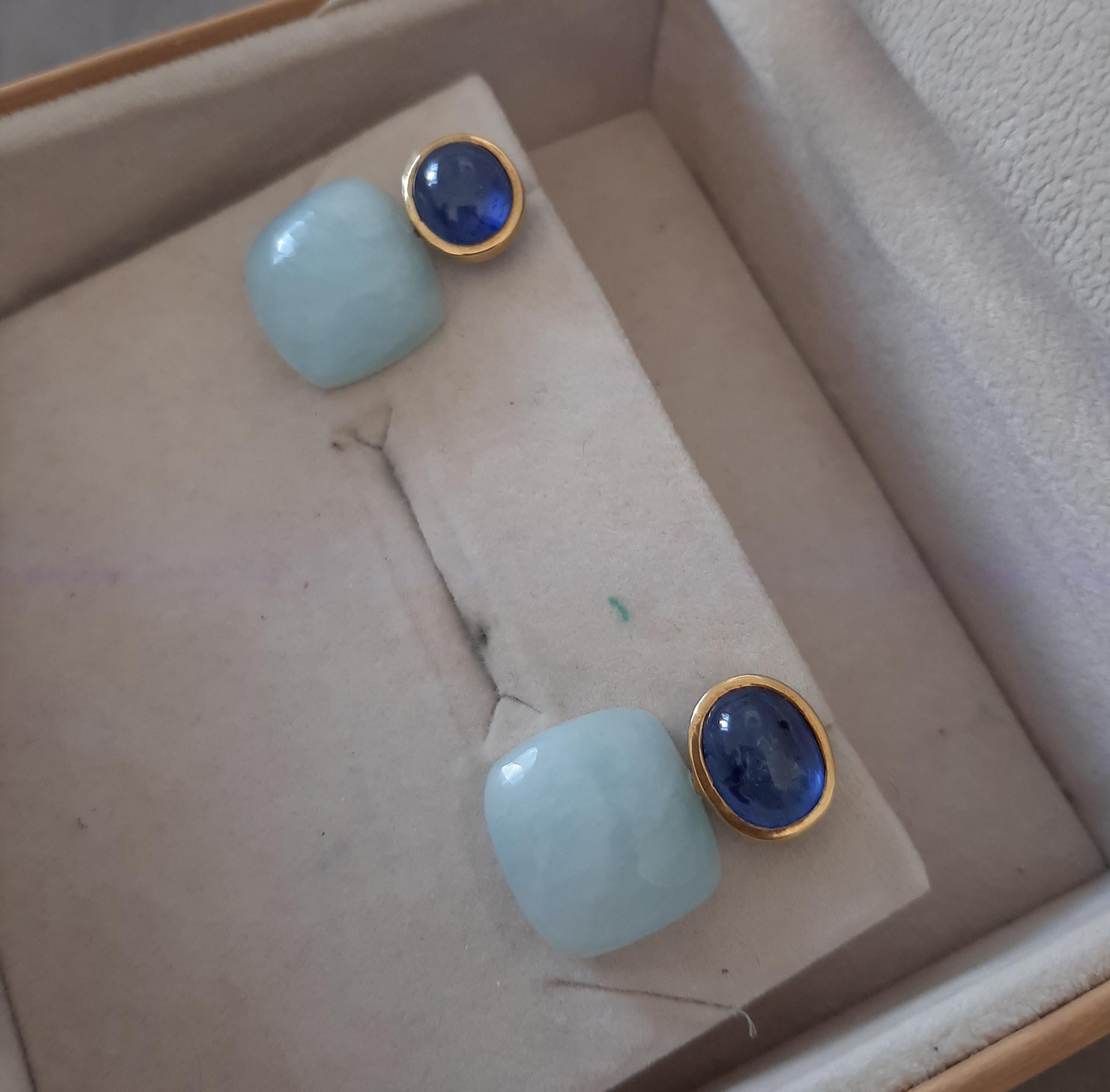 Blue Sapphires Oval Shape Aquamarine Cushion Cabs 14k Solid Gold Stud Earrings In New Condition For Sale In Bangkok, TH