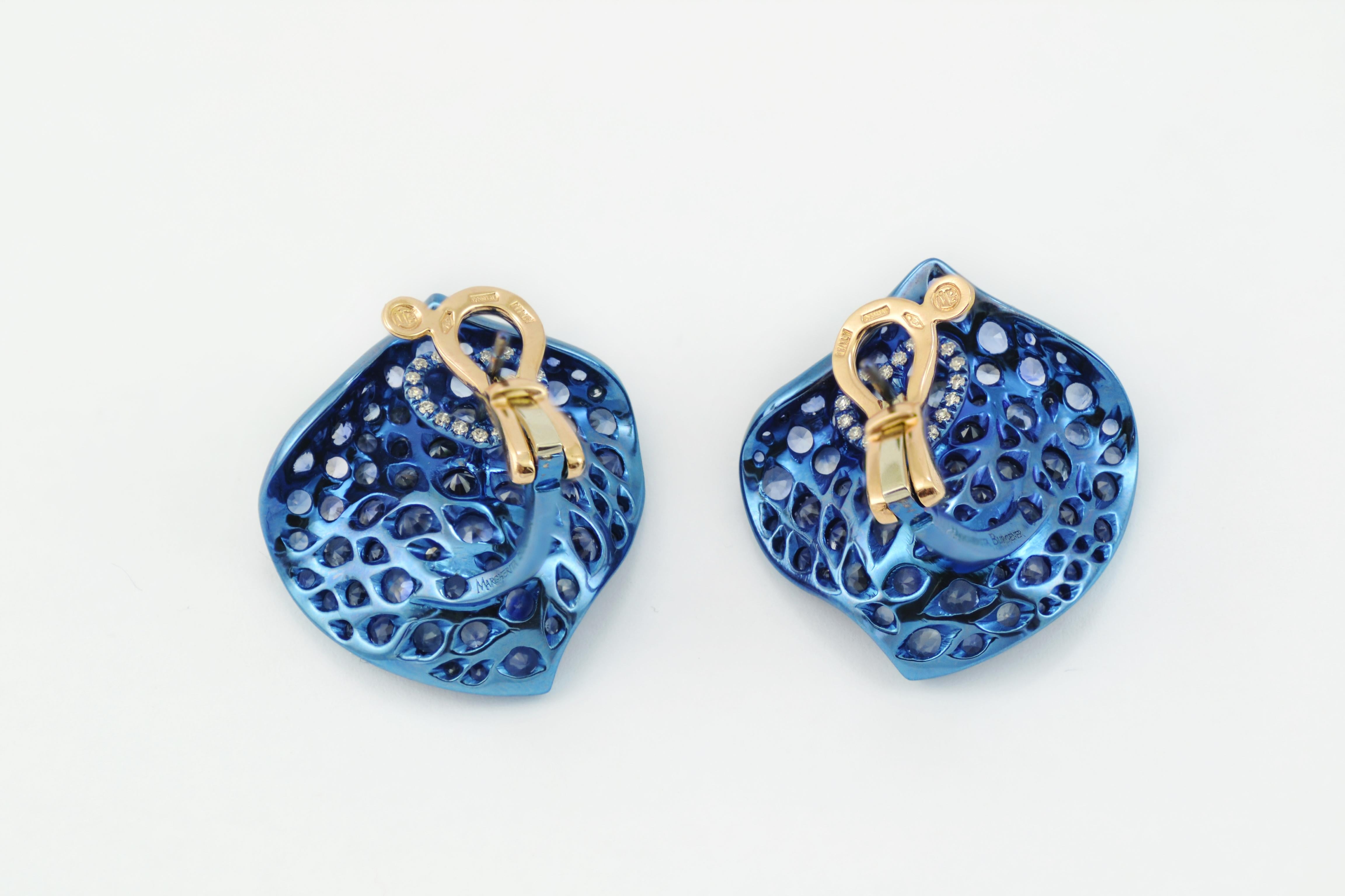Round Cut Blue Sapphires Titanium Diamond Gold Margherita Burgener Italy Petal Earrings