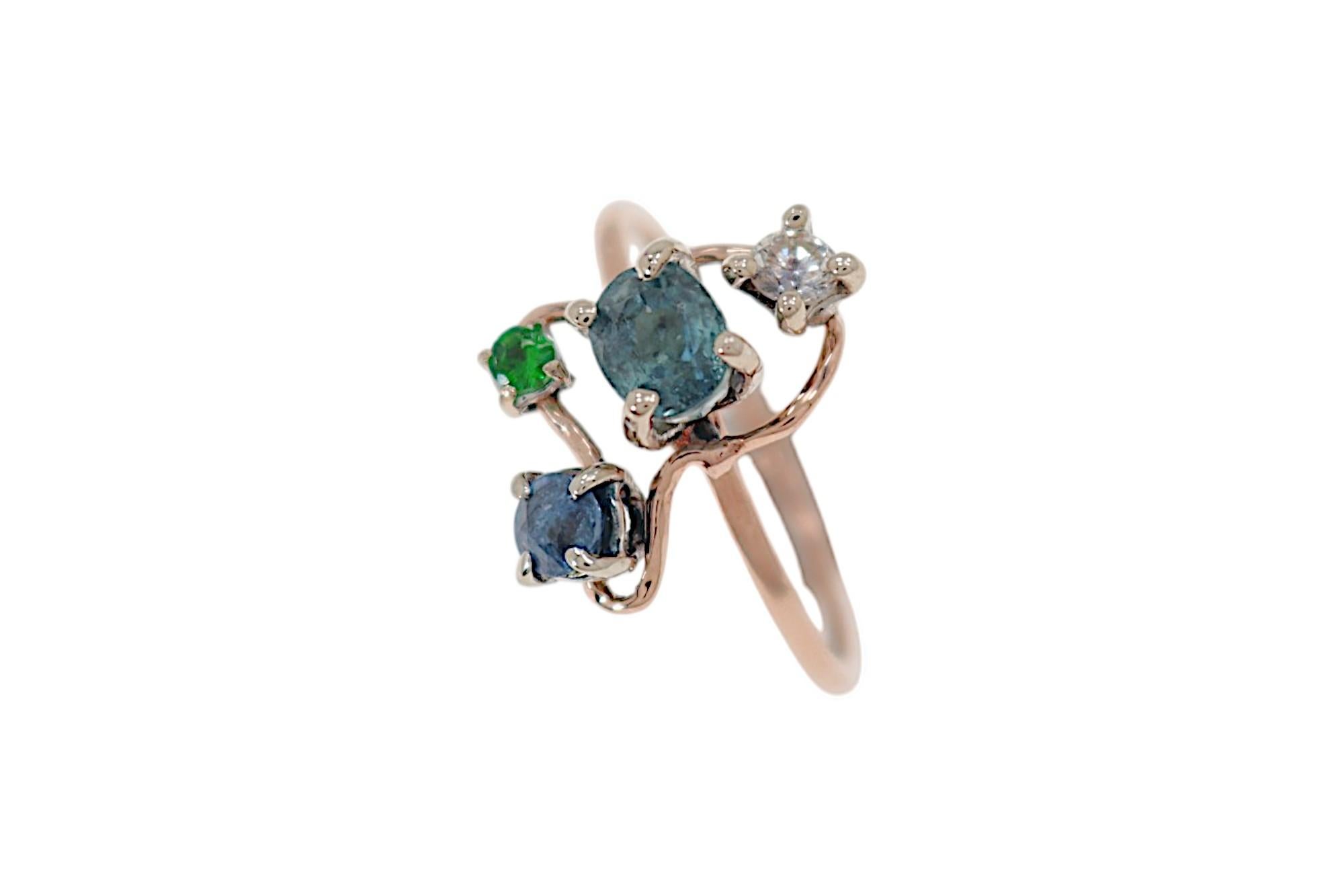 Ring crafted in 18k white and rose gold in our goldsmith workshop in Milan, Italy. The ring is part of the 