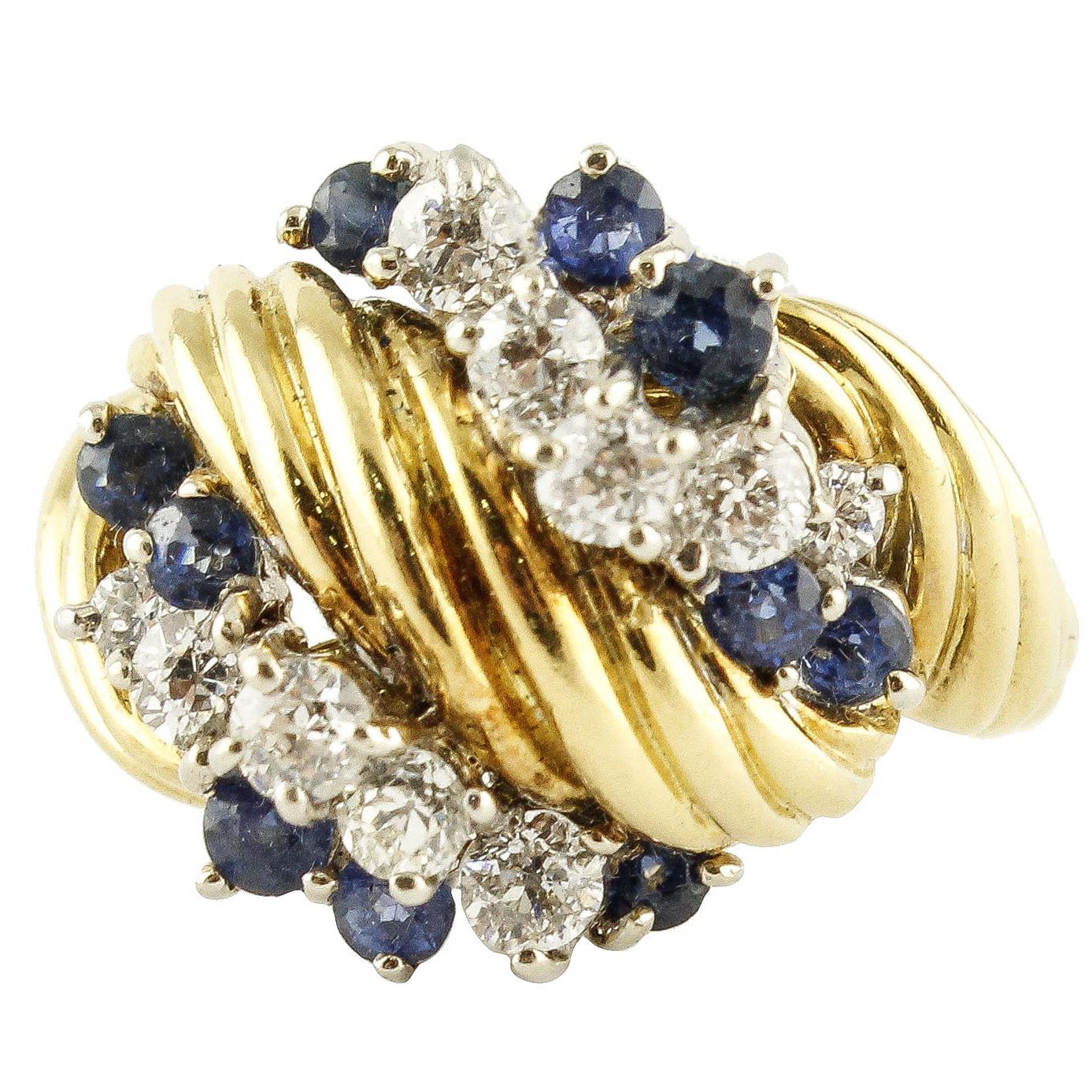 Blaue Saphire Weiße Diamanten Gelbgold Mode Ring im Angebot